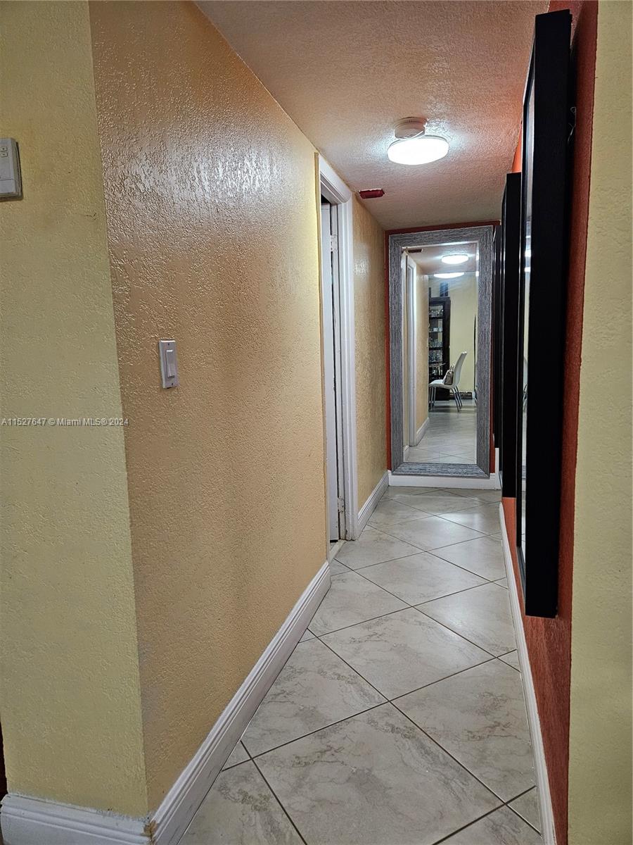 17901 NW 68th Ave R101, Hialeah, Florida 33015, 3 Bedrooms Bedrooms, ,2 BathroomsBathrooms,Residential,For Sale,17901 NW 68th Ave R101,A11527647