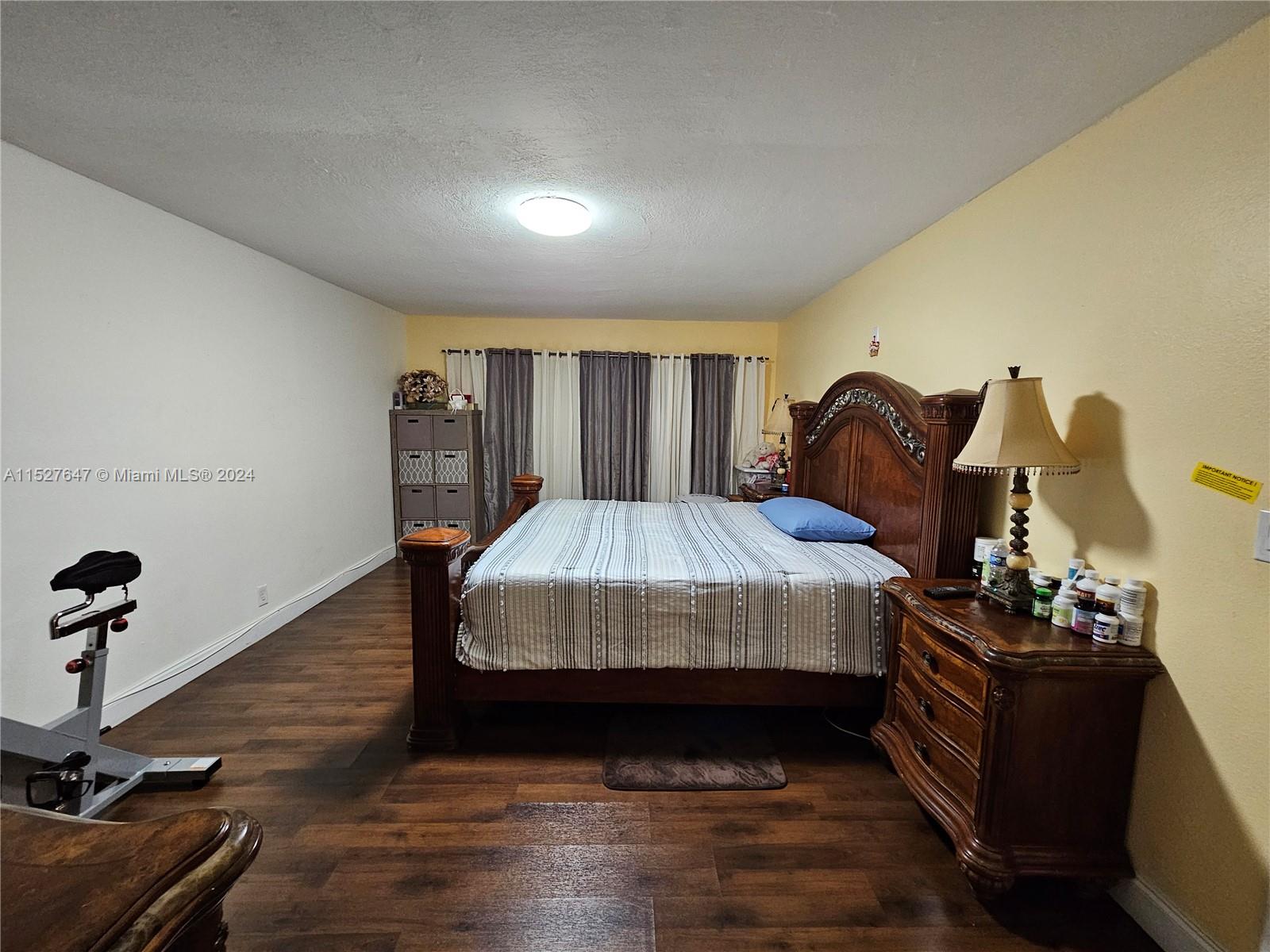 17901 NW 68th Ave R101, Hialeah, Florida 33015, 3 Bedrooms Bedrooms, ,2 BathroomsBathrooms,Residential,For Sale,17901 NW 68th Ave R101,A11527647