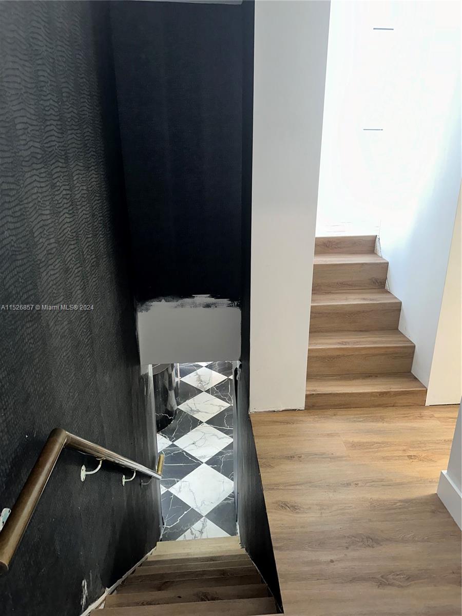 Hollywood, Florida 33019, 6 Bedrooms Bedrooms, ,5 BathroomsBathrooms,Residential,For Sale,A11526857