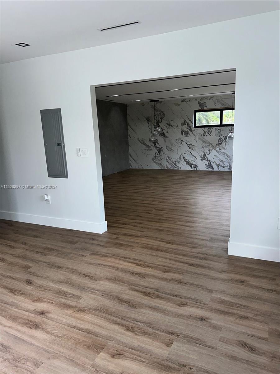 Hollywood, Florida 33019, 6 Bedrooms Bedrooms, ,5 BathroomsBathrooms,Residential,For Sale,A11526857