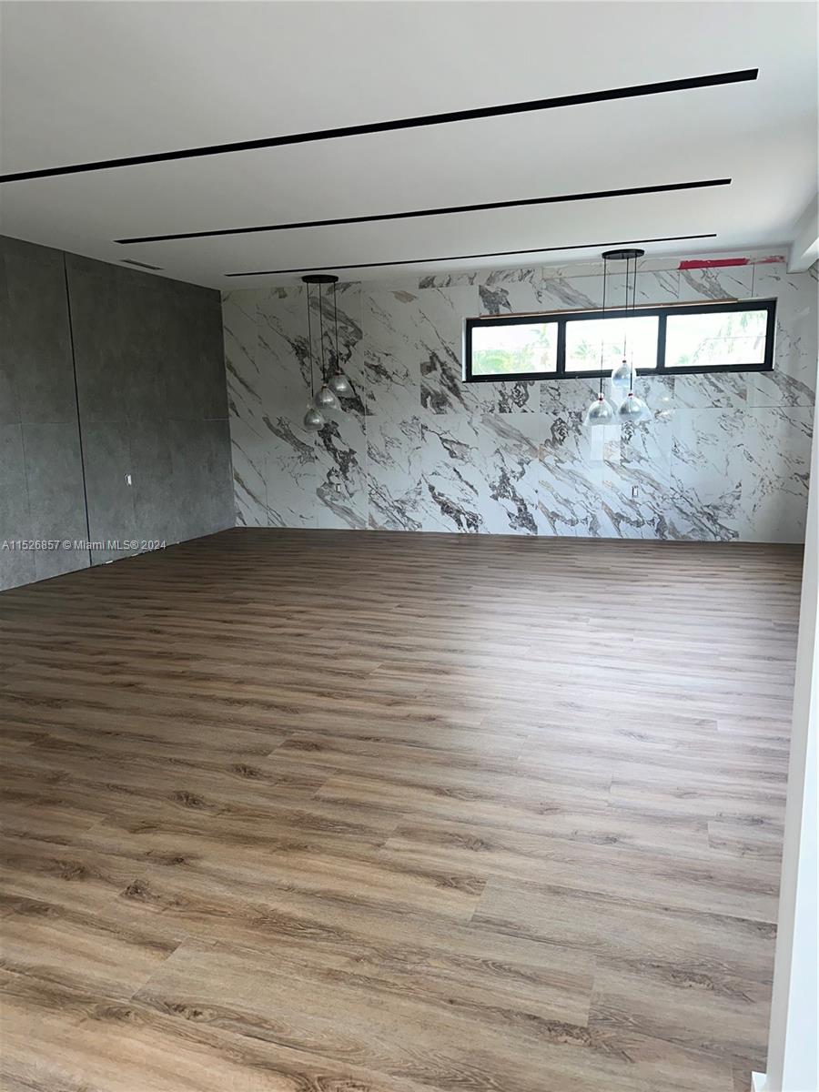 Hollywood, Florida 33019, 6 Bedrooms Bedrooms, ,5 BathroomsBathrooms,Residential,For Sale,A11526857