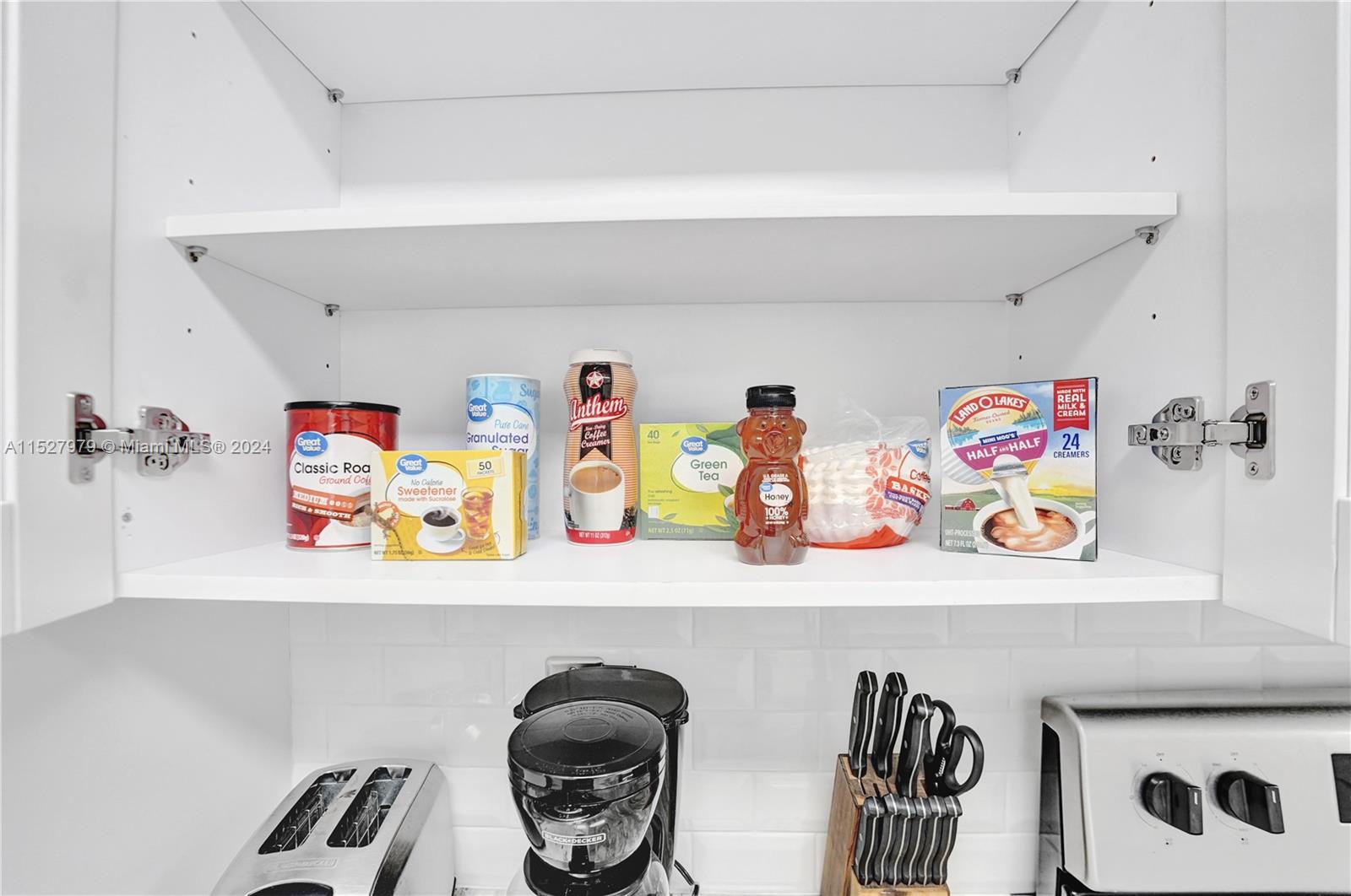 3644 23rd Ct, Fort Lauderdale, FL, 33312 United States, 3 Bedrooms Bedrooms, ,2 BathroomsBathrooms,Residential,For Sale,23rd Ct,A11527979