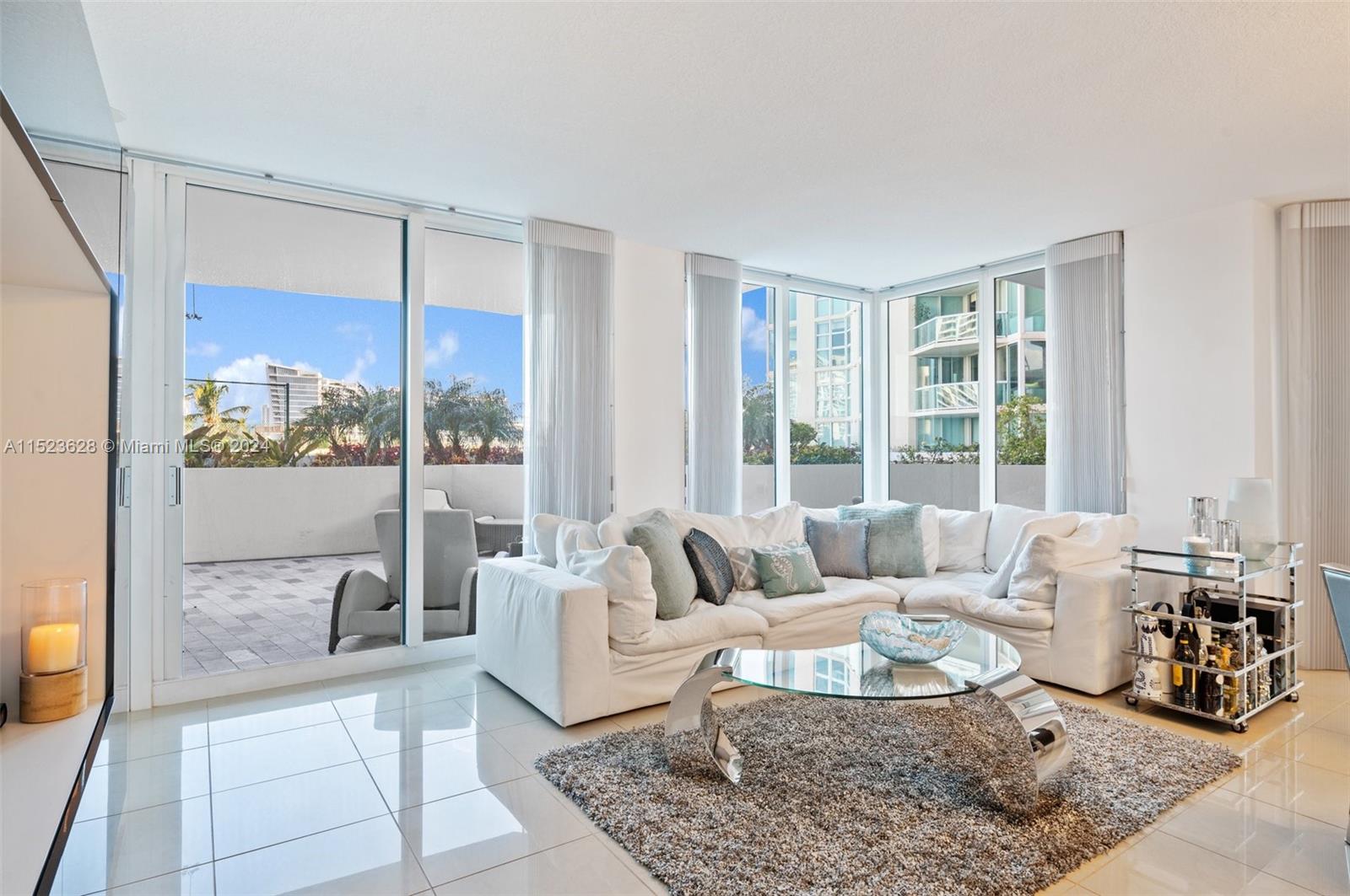 3370 Hidden Bay Dr, Aventura, FL, 33180 United States, 2 Bedrooms Bedrooms, ,2 BathroomsBathrooms,Residential,For Sale,Hidden Bay Dr,A11523628