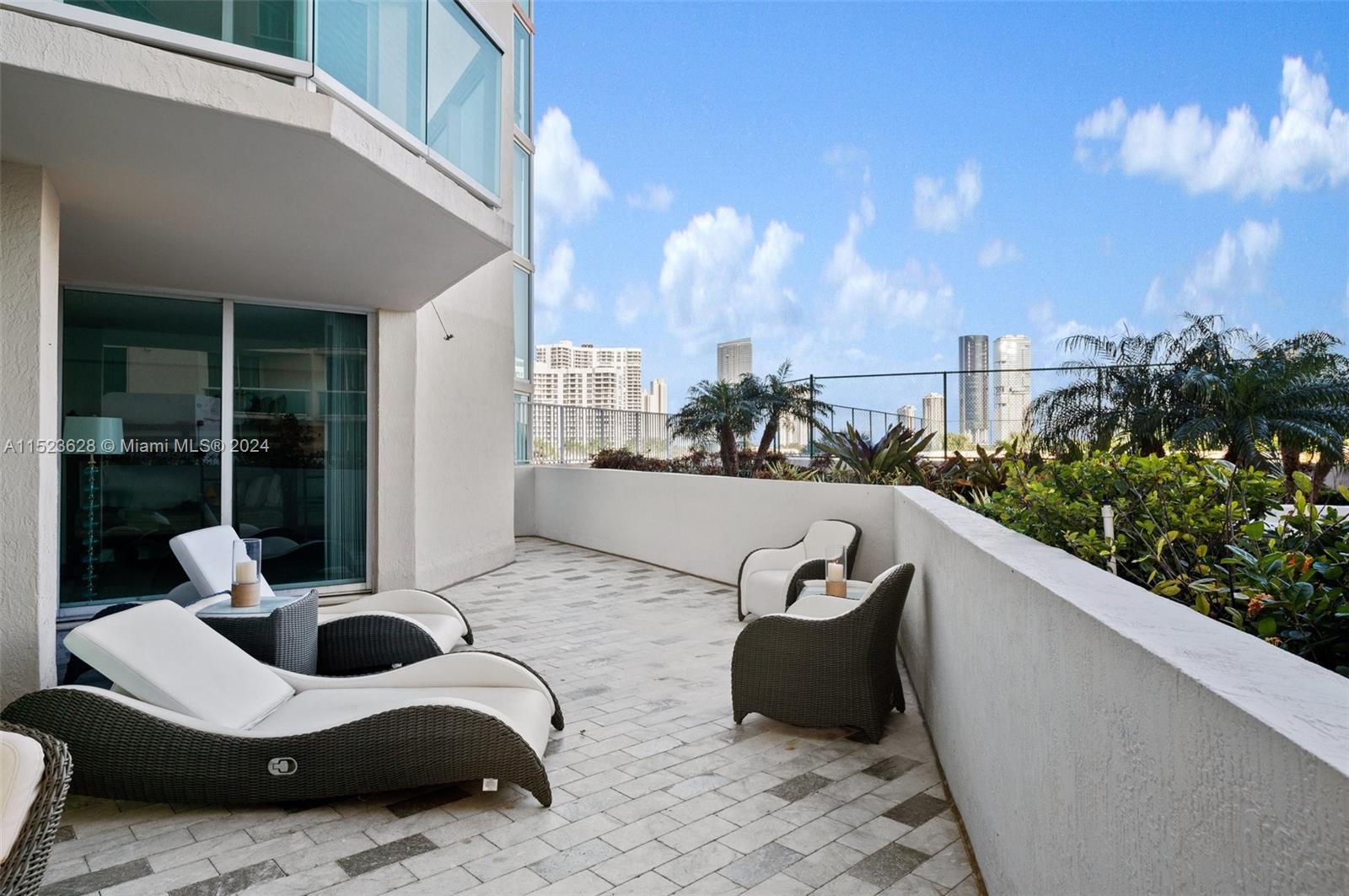 3370 Hidden Bay Dr, Aventura, FL, 33180 United States, 2 Bedrooms Bedrooms, ,2 BathroomsBathrooms,Residential,For Sale,Hidden Bay Dr,A11523628