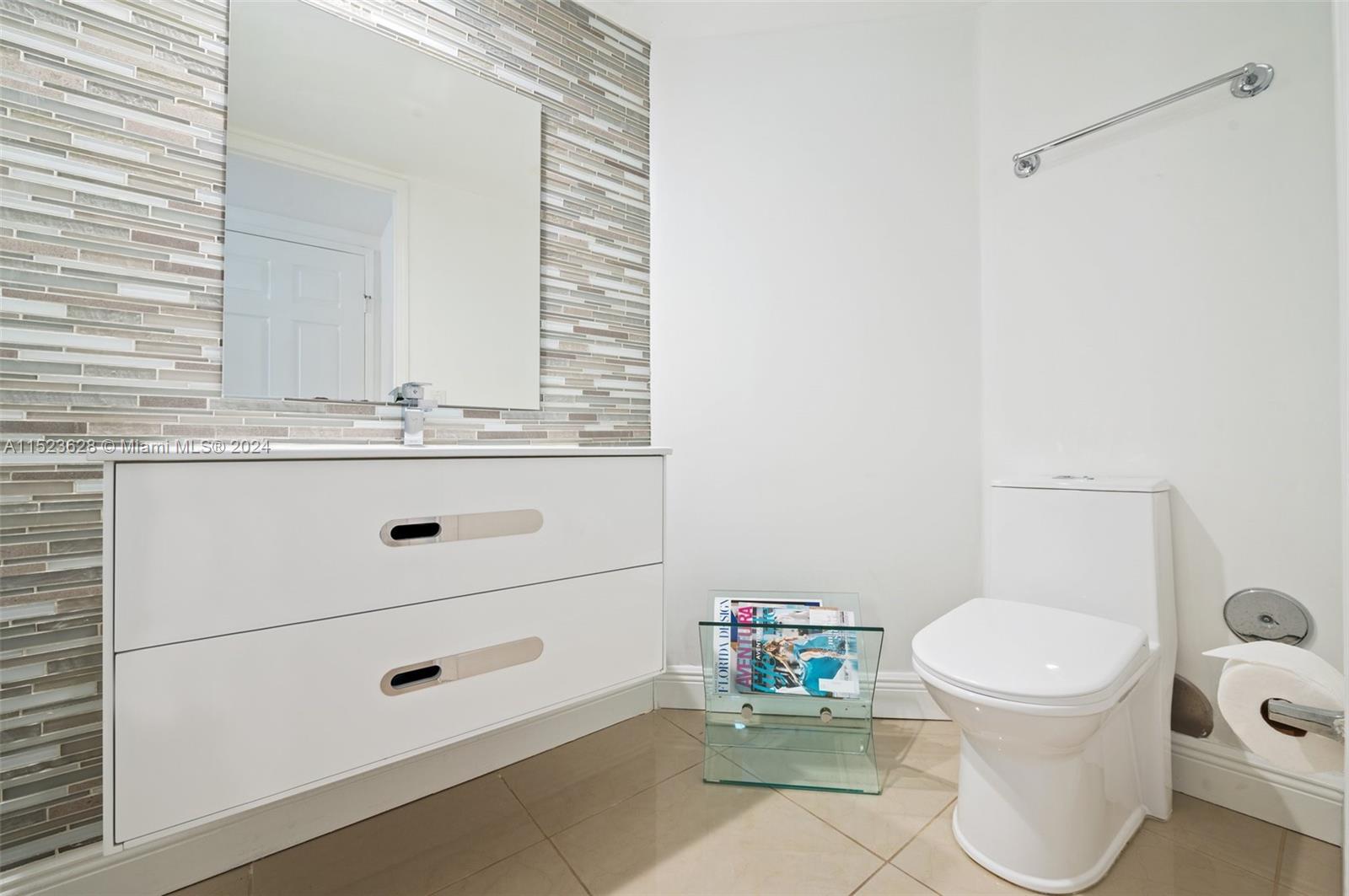 3370 Hidden Bay Dr 404, Aventura, Florida 33180, 2 Bedrooms Bedrooms, ,2 BathroomsBathrooms,Residential,For Sale,3370 Hidden Bay Dr 404,A11523628