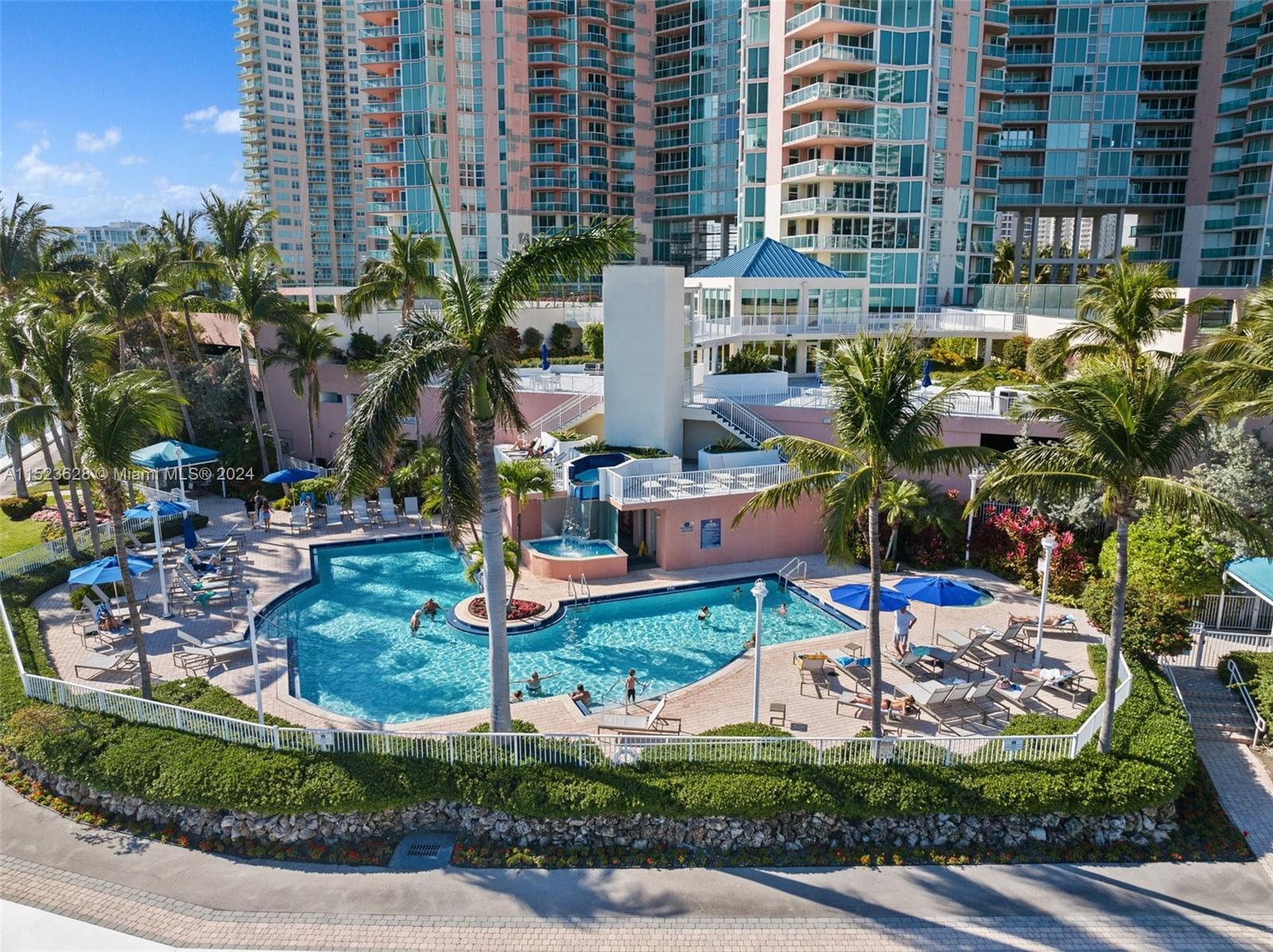 3370 Hidden Bay Dr, Aventura, FL, 33180 United States, 2 Bedrooms Bedrooms, ,2 BathroomsBathrooms,Residential,For Sale,Hidden Bay Dr,A11523628