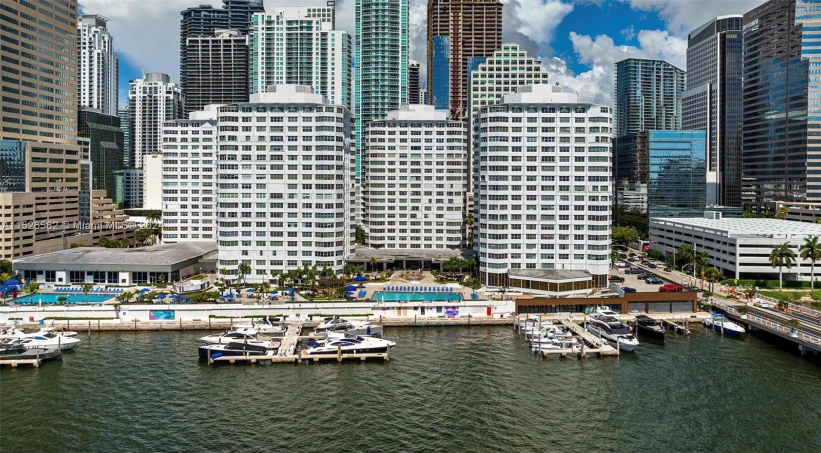825 Brickell Bay Dr 1043, Miami, Florida 33131, ,1 BathroomBathrooms,Residential,For Sale,825 Brickell Bay Dr 1043,A11526562