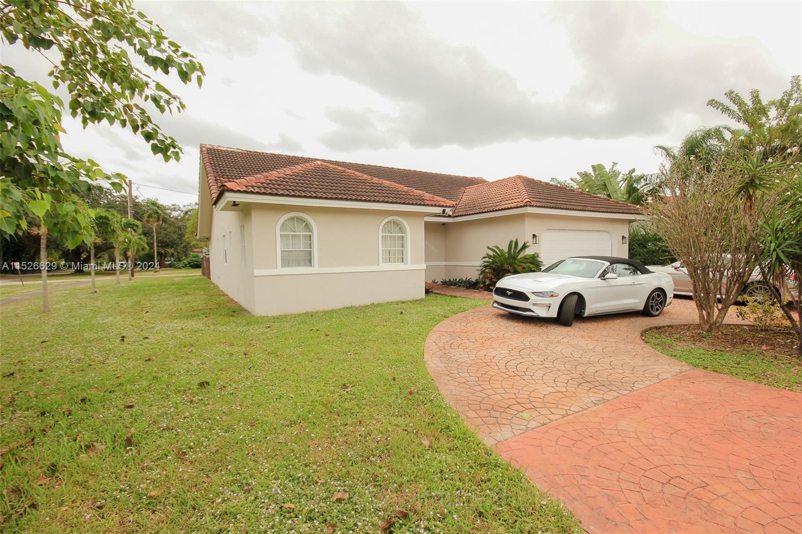 9055 NE 2nd Ave  For Sale A11526629, FL