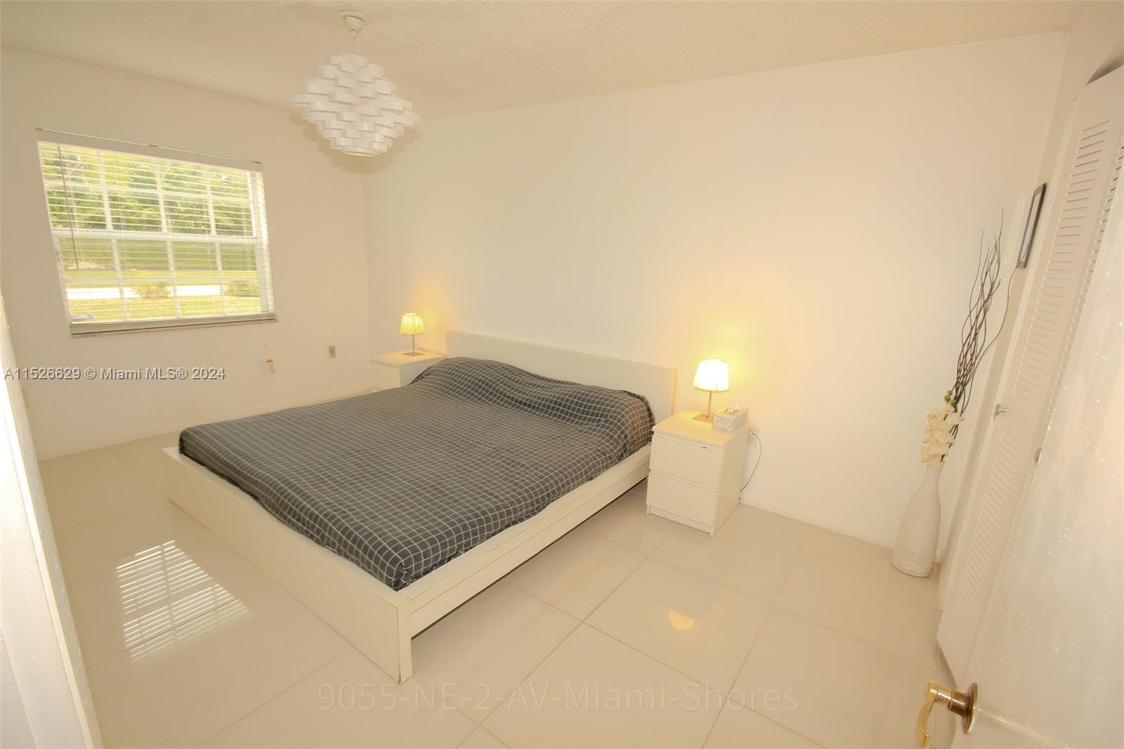 9055 NE 2nd Ave, Miami Shores, Florida 33138, 3 Bedrooms Bedrooms, ,2 BathroomsBathrooms,Residentiallease,For Rent,9055 NE 2nd Ave,A11526629