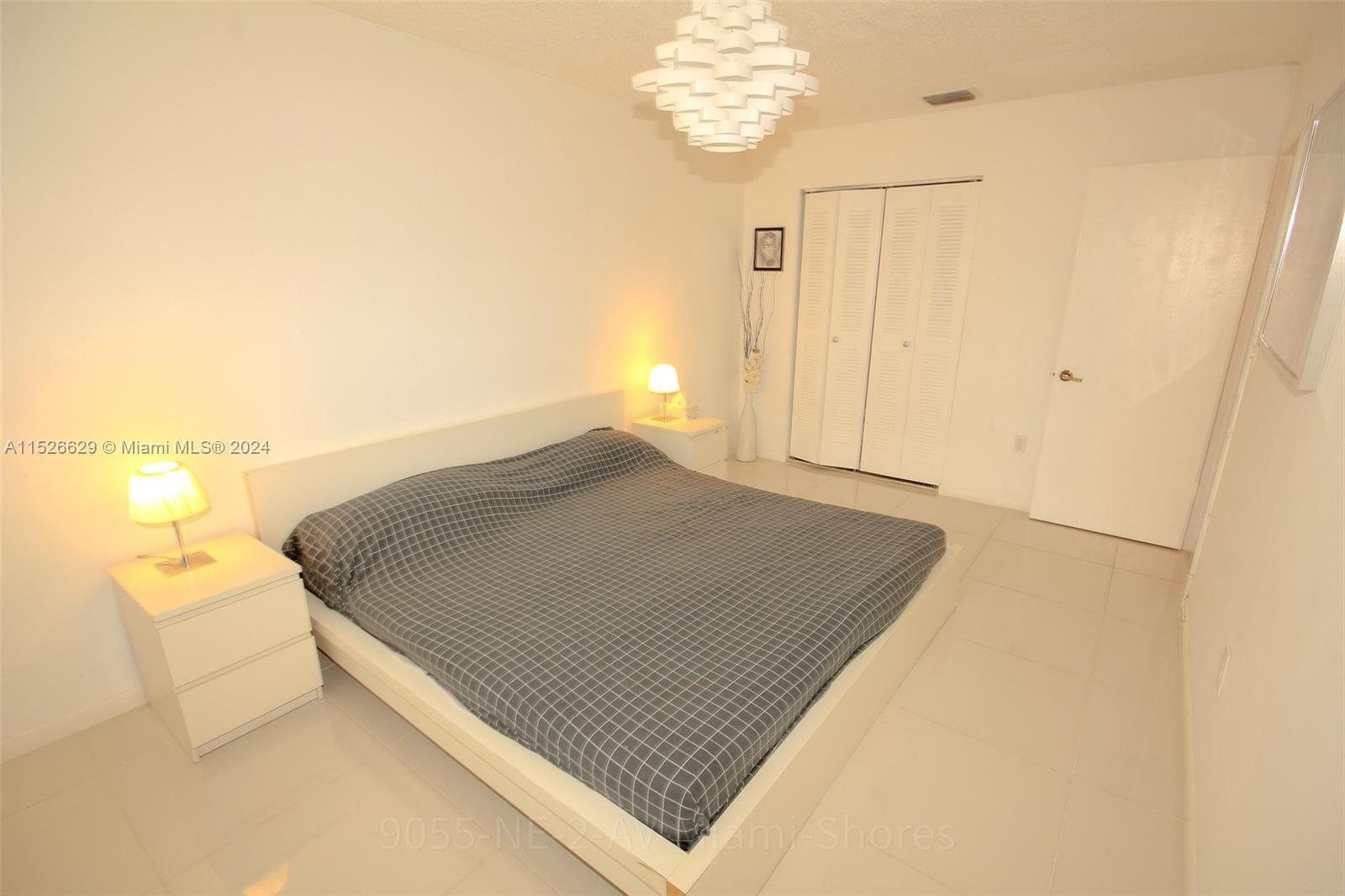 9055 NE 2nd Ave, Miami Shores, Florida 33138, 3 Bedrooms Bedrooms, ,2 BathroomsBathrooms,Residentiallease,For Rent,9055 NE 2nd Ave,A11526629