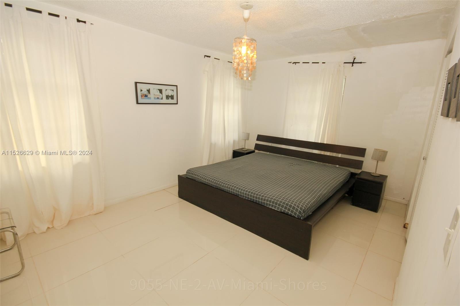 9055 NE 2nd Ave, Miami Shores, Florida 33138, 3 Bedrooms Bedrooms, ,2 BathroomsBathrooms,Residentiallease,For Rent,9055 NE 2nd Ave,A11526629