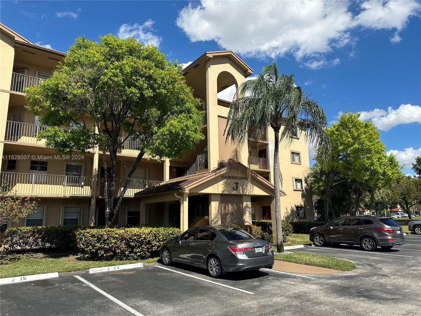 12701 14th St, Pembroke Pines, FL, 33027 United States, 2 Bedrooms Bedrooms, ,2 BathroomsBathrooms,Residential,For Sale,14th St,A11528007