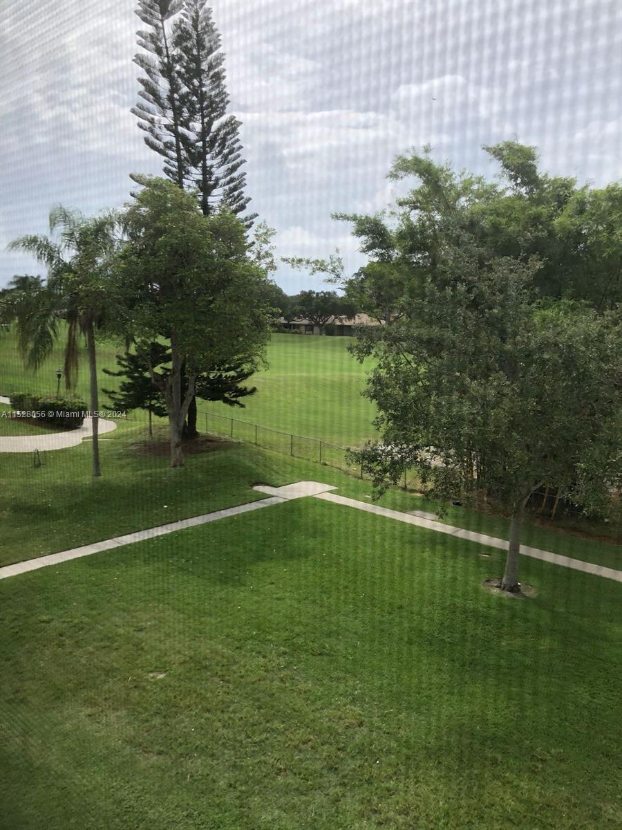 4000 N Hills Dr 32, Hollywood, Florida 33021, 2 Bedrooms Bedrooms, ,2 BathroomsBathrooms,Residential,For Sale,4000 N Hills Dr 32,A11528056