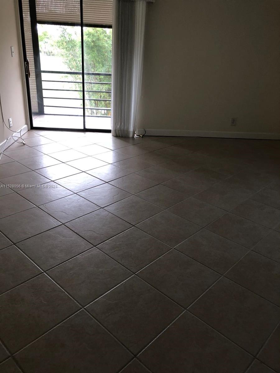 4000 N Hills Dr 32, Hollywood, Florida 33021, 2 Bedrooms Bedrooms, ,2 BathroomsBathrooms,Residential,For Sale,4000 N Hills Dr 32,A11528056