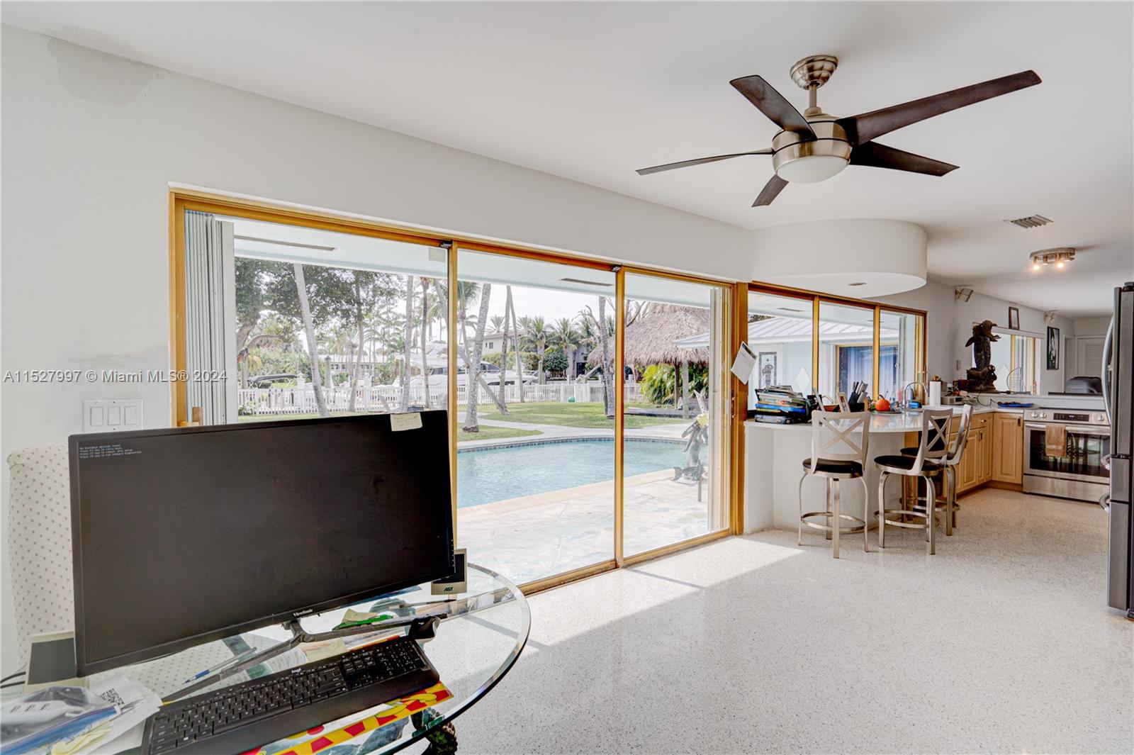 469 Sunset Dr, Hallandale Beach, FL, 33009 United States, 3 Bedrooms Bedrooms, ,2 BathroomsBathrooms,Residential,For Sale,Sunset Dr,A11527997