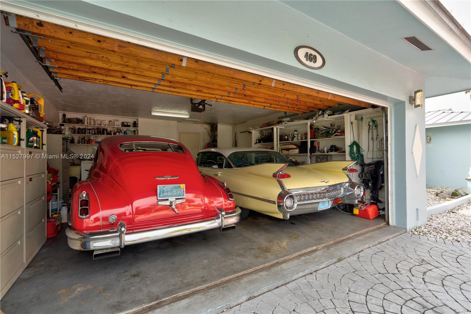 469 Sunset Dr, Hallandale Beach, FL, 33009 United States, 3 Bedrooms Bedrooms, ,2 BathroomsBathrooms,Residential,For Sale,Sunset Dr,A11527997