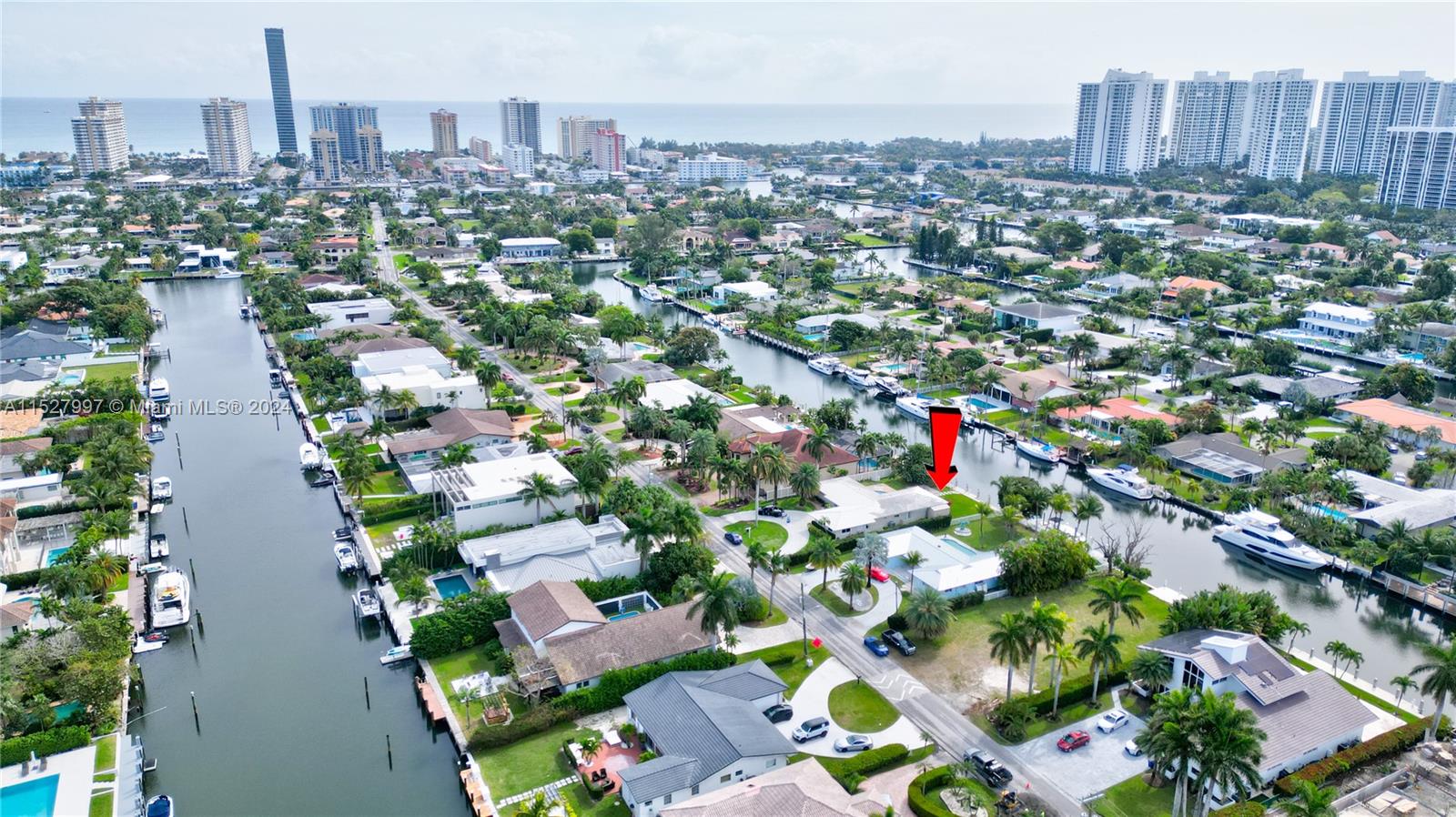 469 Sunset Dr, Hallandale Beach, FL, 33009 United States, 3 Bedrooms Bedrooms, ,2 BathroomsBathrooms,Residential,For Sale,Sunset Dr,A11527997