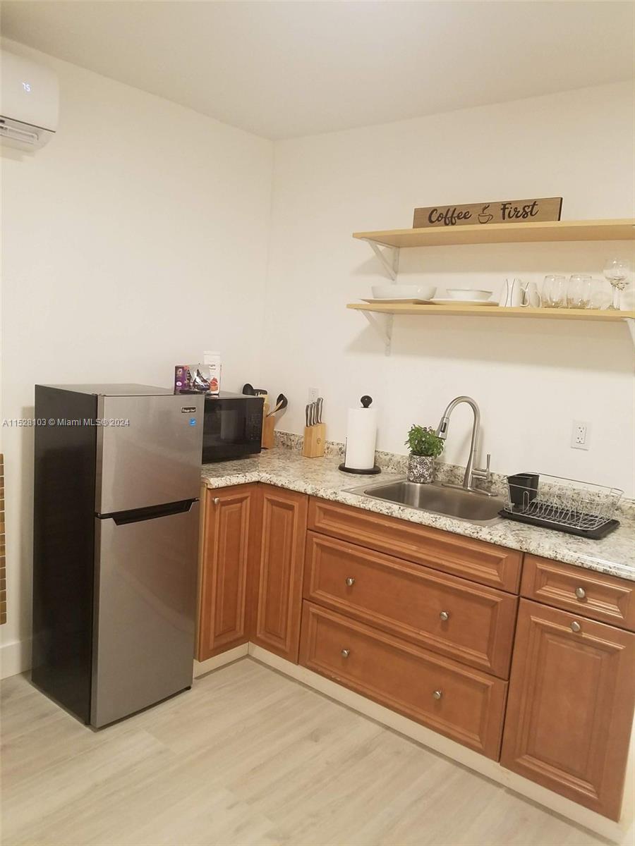 6350 SW 3rd St 101, Pembroke Pines, Florida 33023, 1 Bedroom Bedrooms, ,1 BathroomBathrooms,Residentiallease,For Rent,6350 SW 3rd St 101,A11528103