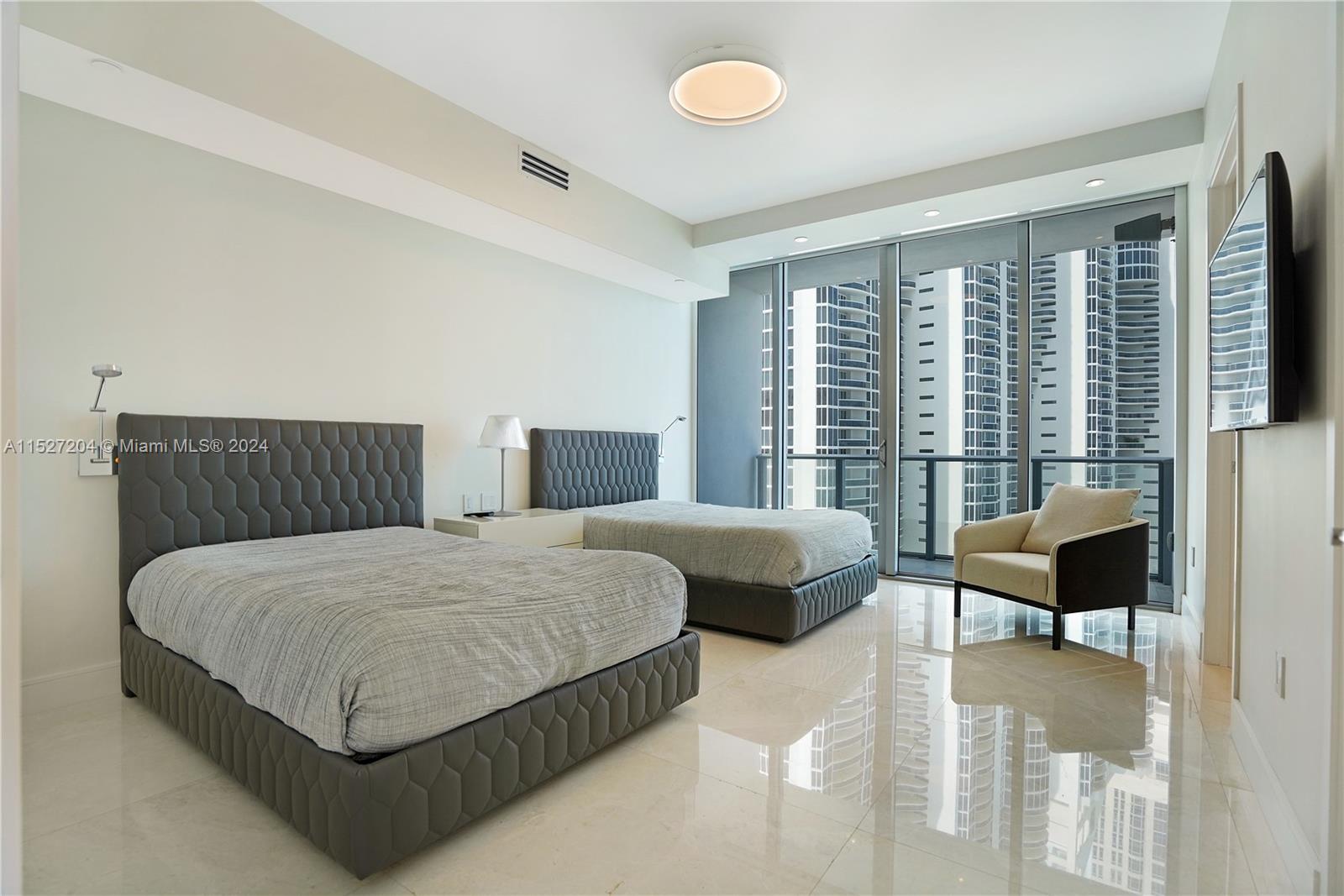 17475 Collins Ave, Sunny Isles Beach, FL, 33160 United States, 2 Bedrooms Bedrooms, ,4 BathroomsBathrooms,Residential,For Sale,Collins Ave,A11527204