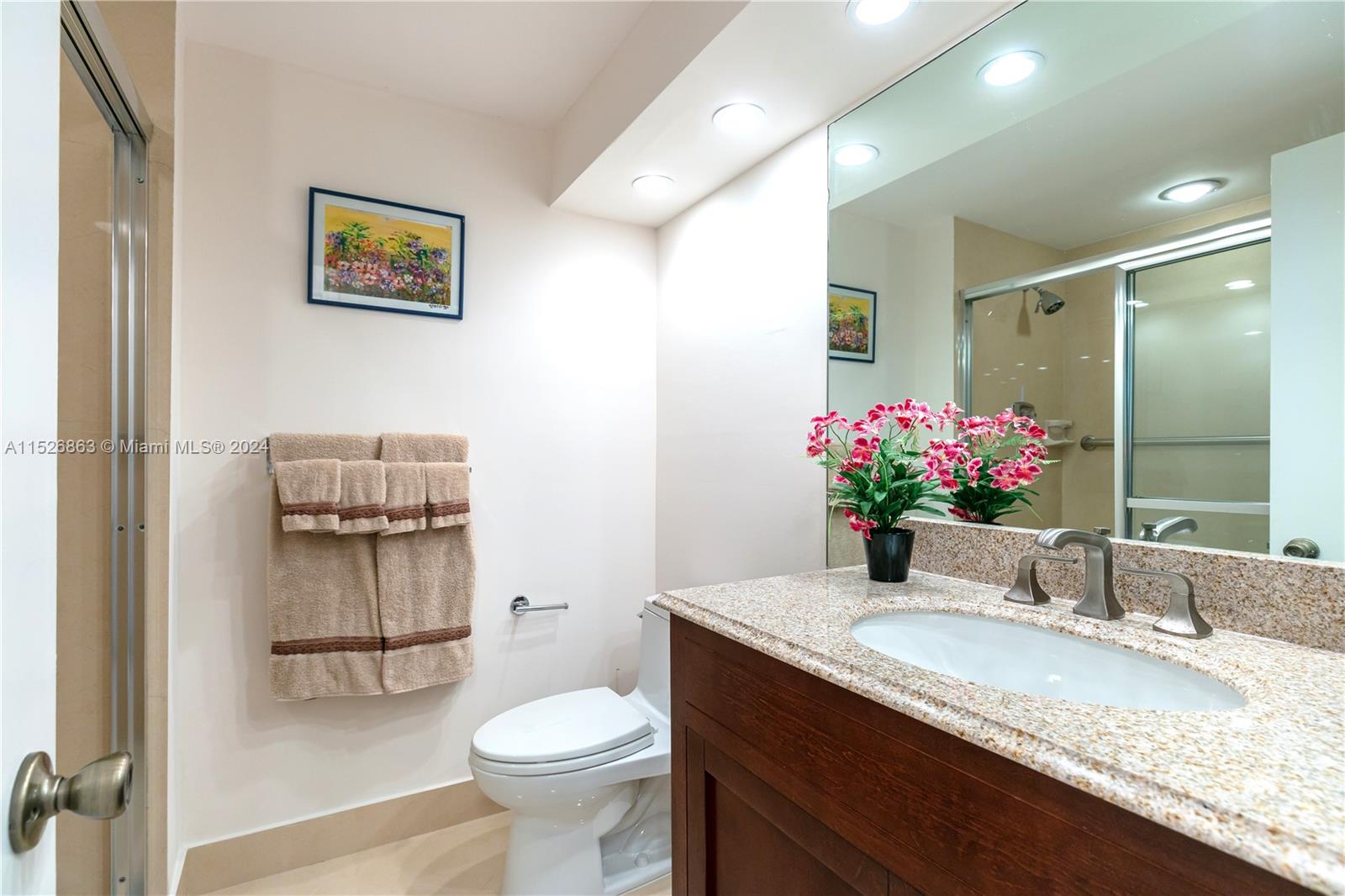 20191 E Country Club Dr, Aventura, FL, 33180 United States, 2 Bedrooms Bedrooms, ,2 BathroomsBathrooms,Residential,For Sale,E Country Club Dr,A11526863