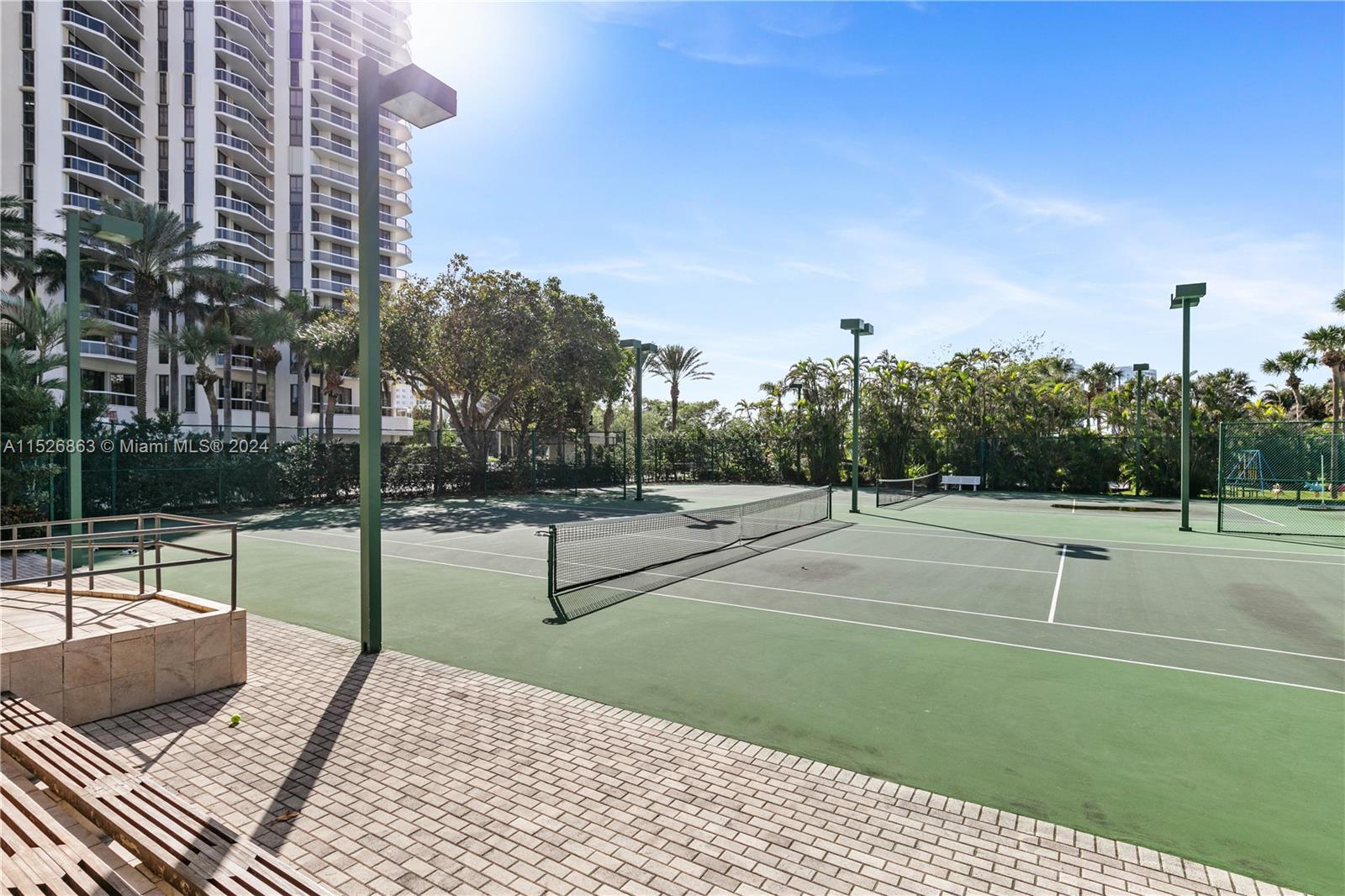 20191 E Country Club Dr 1106, Aventura, Florida 33180, 2 Bedrooms Bedrooms, ,2 BathroomsBathrooms,Residential,For Sale,20191 E Country Club Dr 1106,A11526863