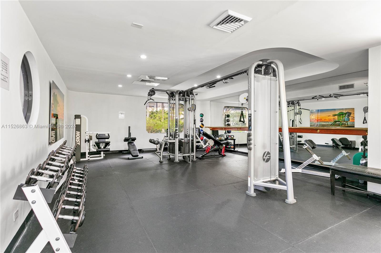 20191 E Country Club Dr 1106, Aventura, Florida 33180, 2 Bedrooms Bedrooms, ,2 BathroomsBathrooms,Residential,For Sale,20191 E Country Club Dr 1106,A11526863