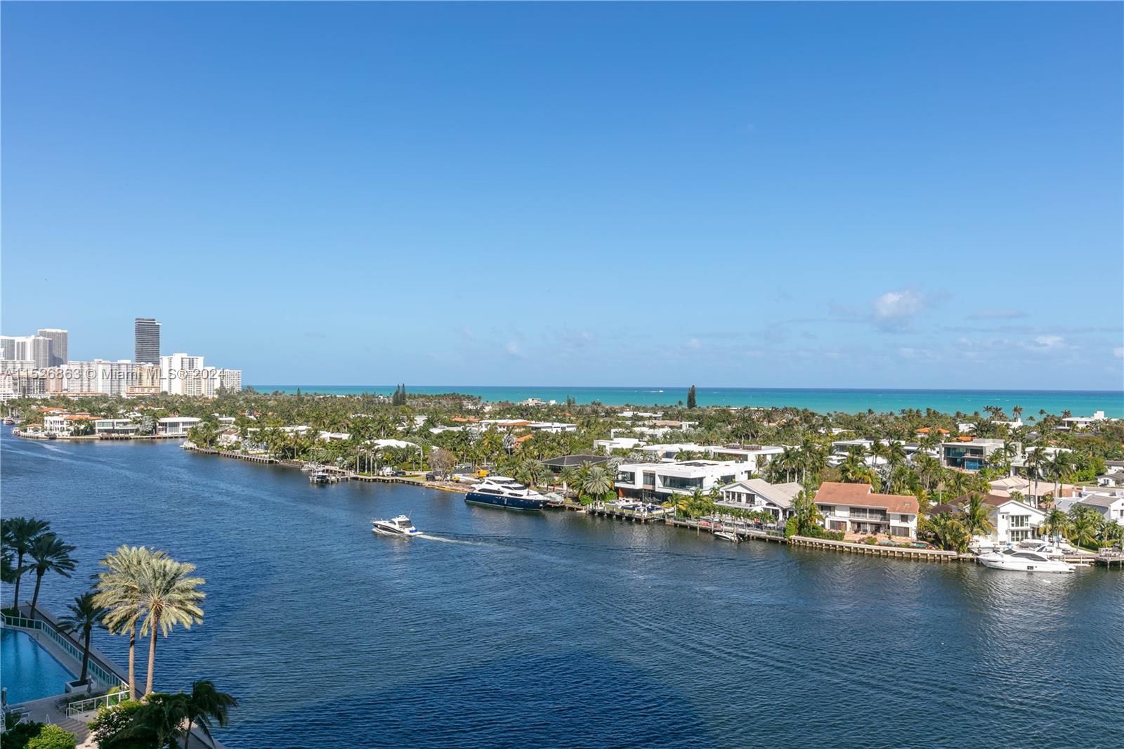 20191 E Country Club Dr 1106, Aventura, Florida 33180, 2 Bedrooms Bedrooms, ,2 BathroomsBathrooms,Residential,For Sale,20191 E Country Club Dr 1106,A11526863