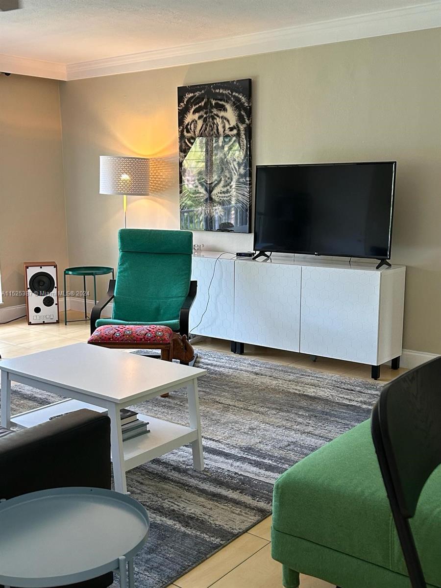 50 Park Dr 8, Bal Harbour, Florida 33154, 1 Bedroom Bedrooms, ,1 BathroomBathrooms,Residential,For Sale,50 Park Dr 8,A11525387