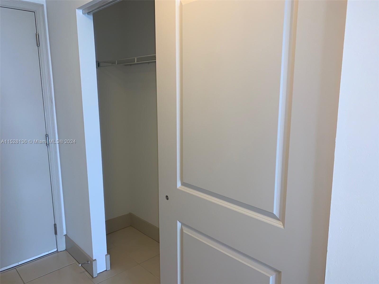 3880 Bird Rd M1, Miami, Florida 33146, ,1 BathroomBathrooms,Residentiallease,For Rent,3880 Bird Rd M1,A11528136