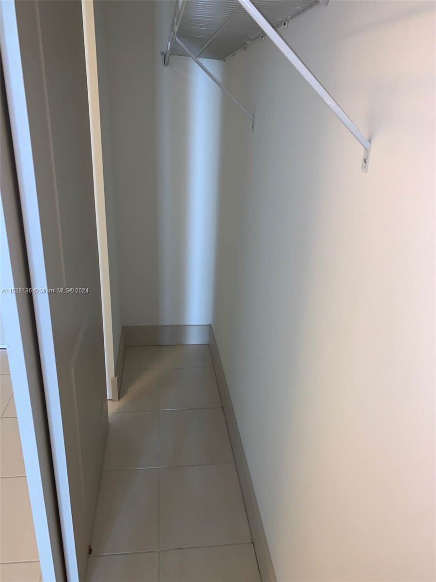 3880 Bird Rd M1, Miami, Florida 33146, ,1 BathroomBathrooms,Residentiallease,For Rent,3880 Bird Rd M1,A11528136