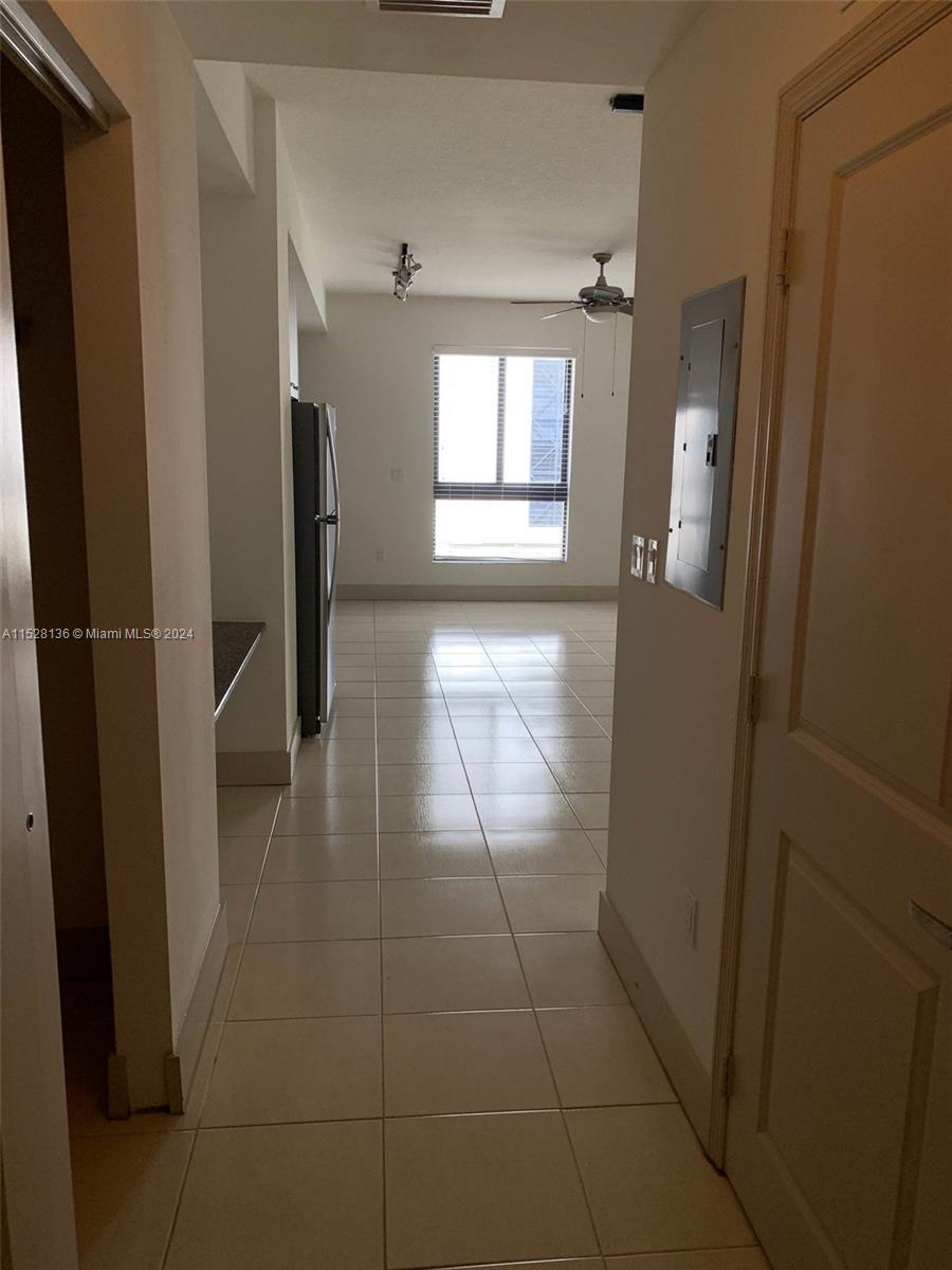 3880 Bird Rd M1, Miami, Florida 33146, ,1 BathroomBathrooms,Residentiallease,For Rent,3880 Bird Rd M1,A11528136