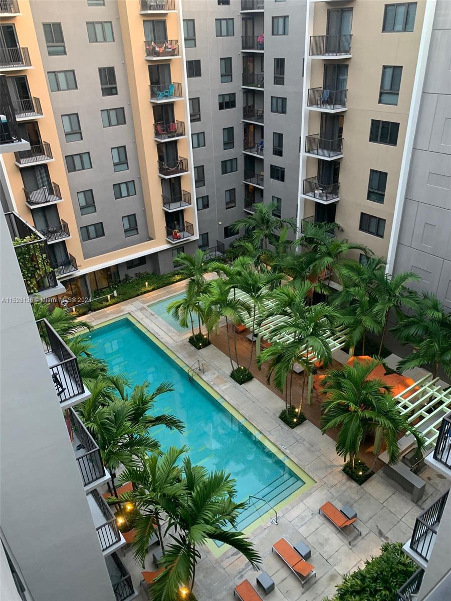 3880 Bird Rd M1, Miami, Florida 33146, ,1 BathroomBathrooms,Residentiallease,For Rent,3880 Bird Rd M1,A11528136