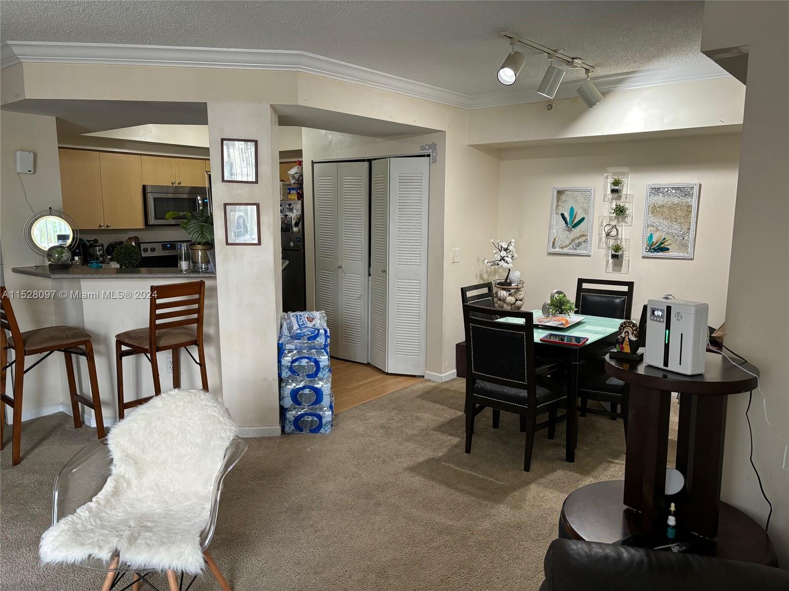 1919 Van Buren St 211A, Hollywood, Florida 33020, 2 Bedrooms Bedrooms, ,2 BathroomsBathrooms,Residential,For Sale,1919 Van Buren St 211A,A11528097