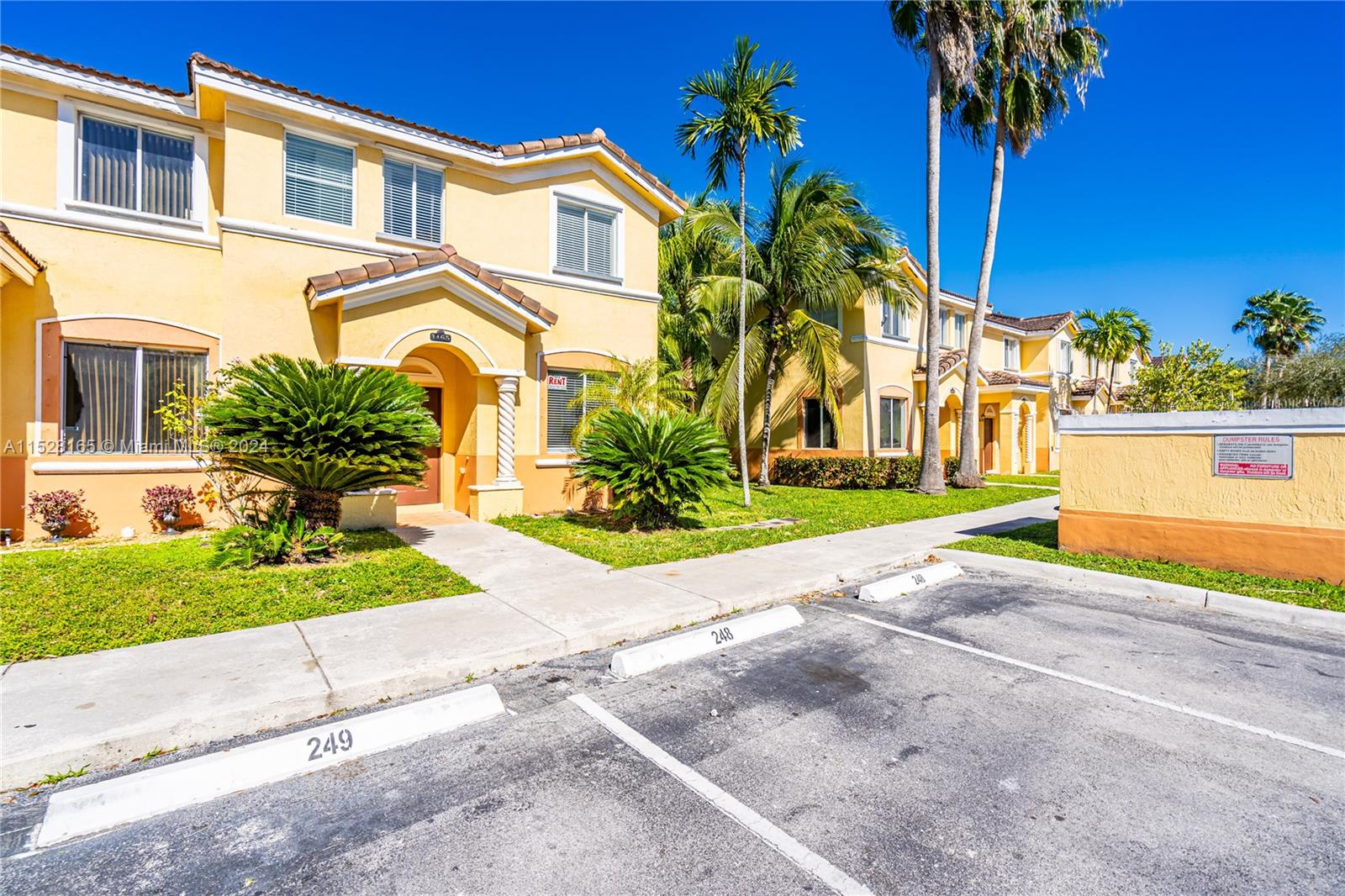 1465 SE 24th Ct 248, Homestead, Florida 33035, 3 Bedrooms Bedrooms, ,3 BathroomsBathrooms,Residentiallease,For Rent,1465 SE 24th Ct 248,A11528165