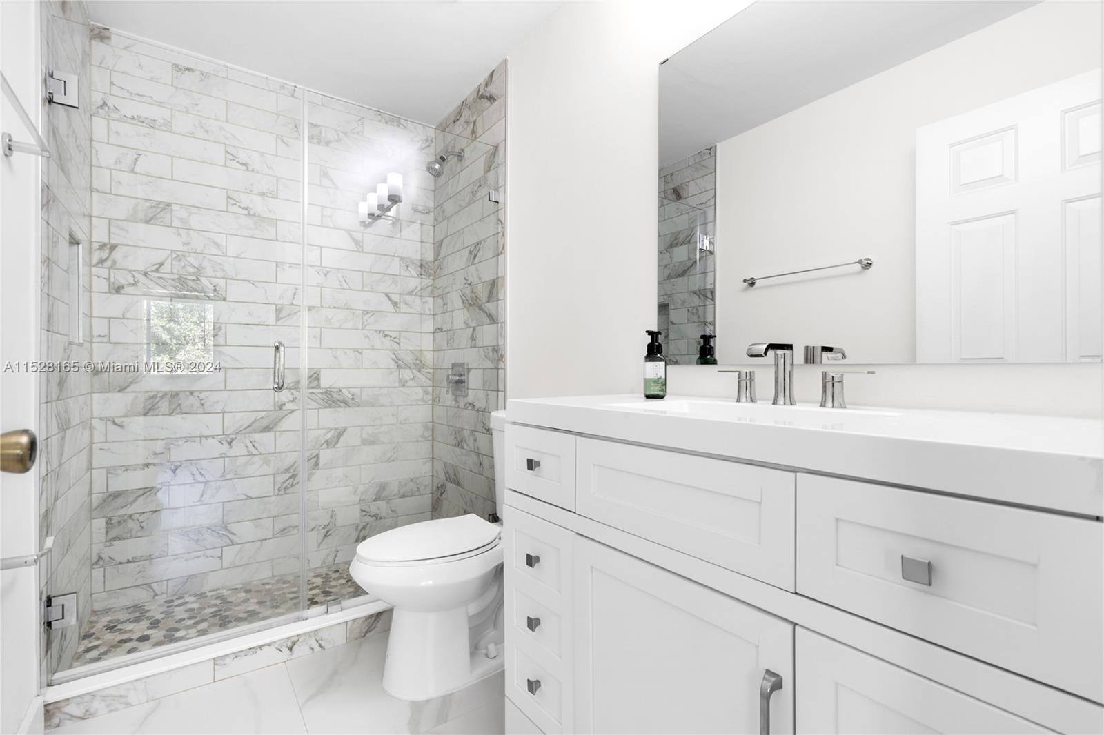 1465 SE 24th Ct 248, Homestead, Florida 33035, 3 Bedrooms Bedrooms, ,3 BathroomsBathrooms,Residentiallease,For Rent,1465 SE 24th Ct 248,A11528165