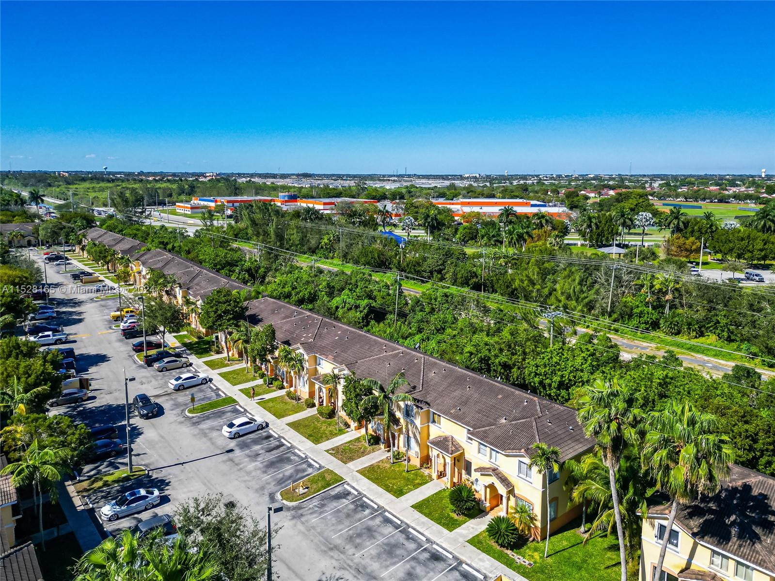 1465 SE 24th Ct 248, Homestead, Florida 33035, 3 Bedrooms Bedrooms, ,3 BathroomsBathrooms,Residentiallease,For Rent,1465 SE 24th Ct 248,A11528165