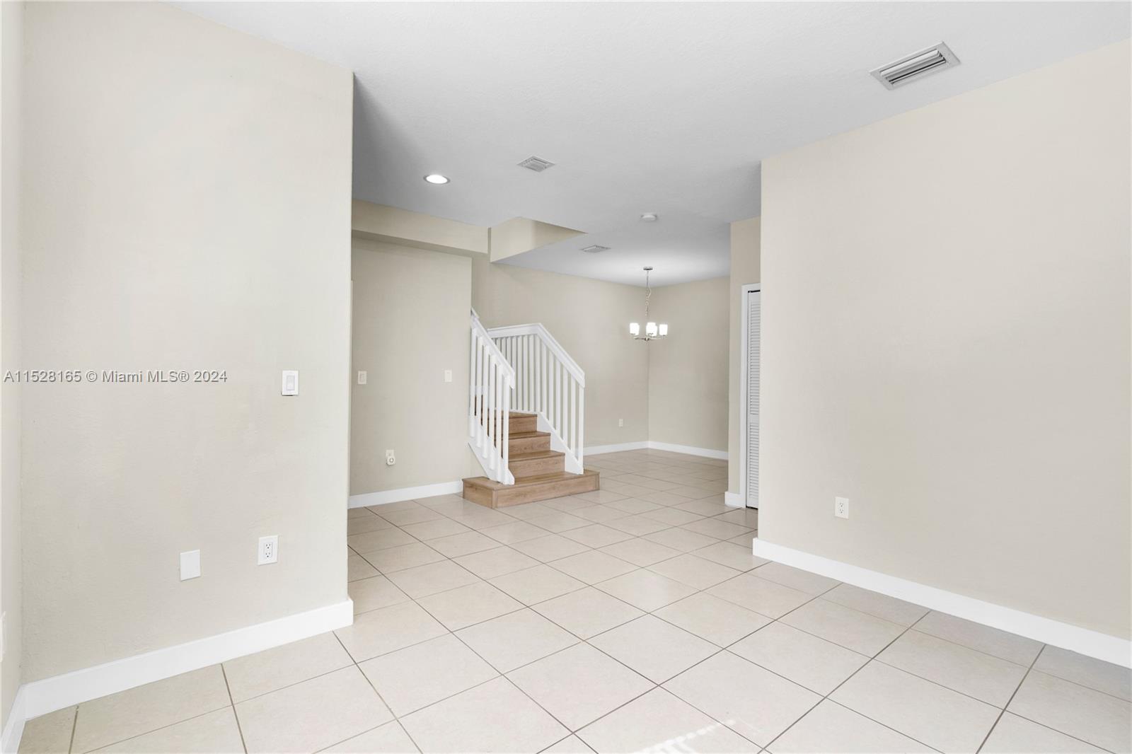 1465 SE 24th Ct 248, Homestead, Florida 33035, 3 Bedrooms Bedrooms, ,3 BathroomsBathrooms,Residentiallease,For Rent,1465 SE 24th Ct 248,A11528165