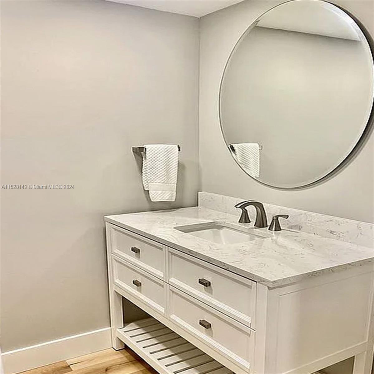 1901 S Ocean Dr 104, Hollywood, Florida 33019, 1 Bedroom Bedrooms, ,1 BathroomBathrooms,Residential,For Sale,1901 S Ocean Dr 104,A11528142