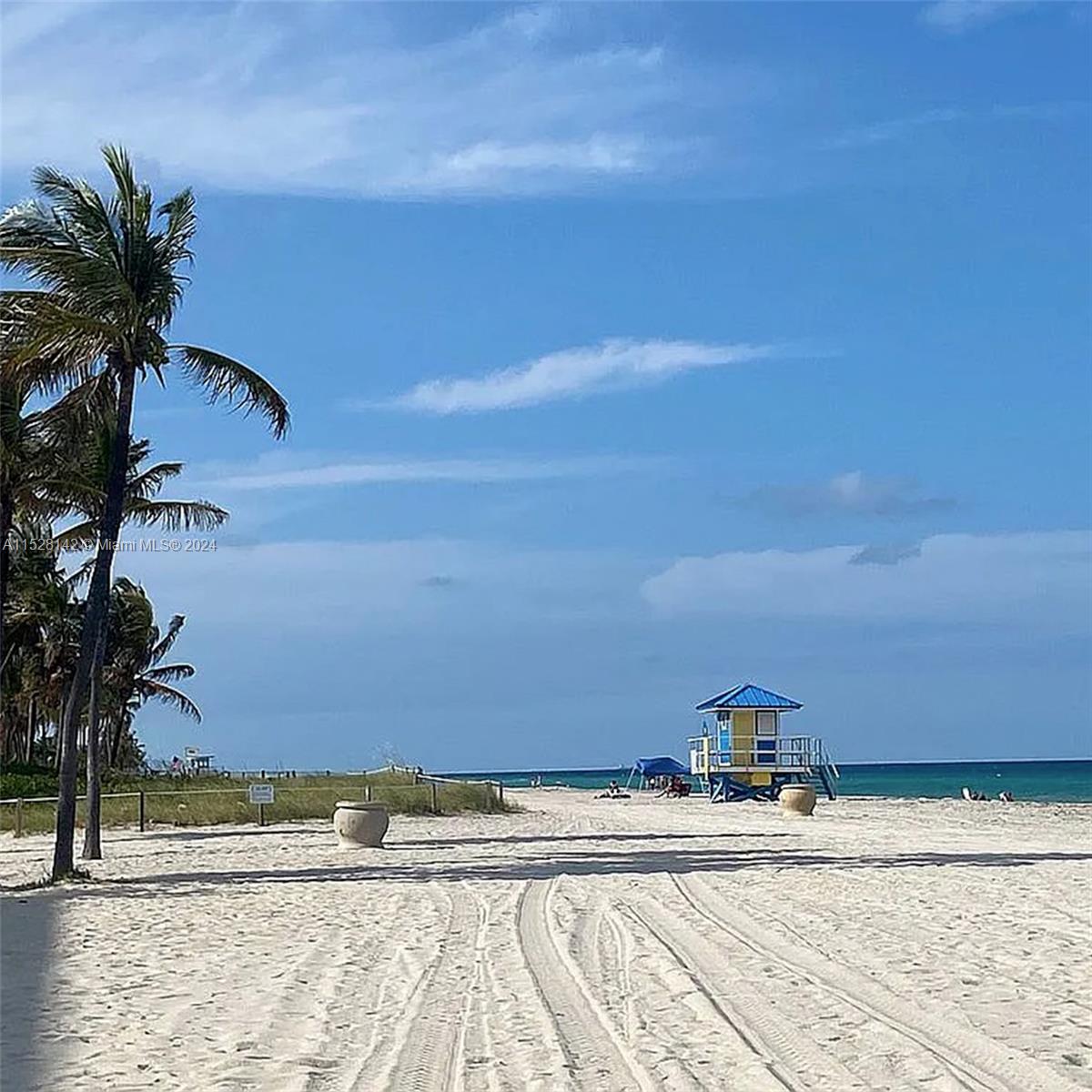 1901 S Ocean Dr 104, Hollywood, Florida 33019, 1 Bedroom Bedrooms, ,1 BathroomBathrooms,Residential,For Sale,1901 S Ocean Dr 104,A11528142