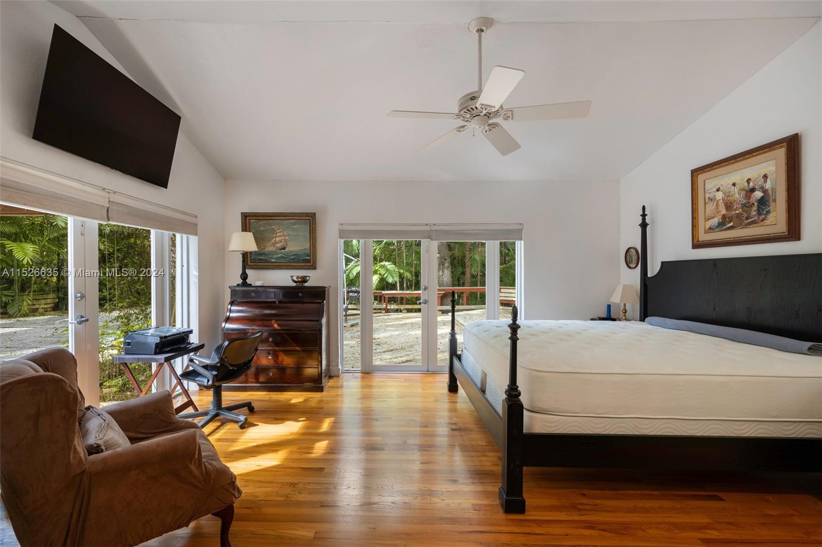 3020 Seminole St, Coconut Grove, FL, 33133 United States, 3 Bedrooms Bedrooms, ,2 BathroomsBathrooms,Residential,For Sale,Seminole St,A11526635