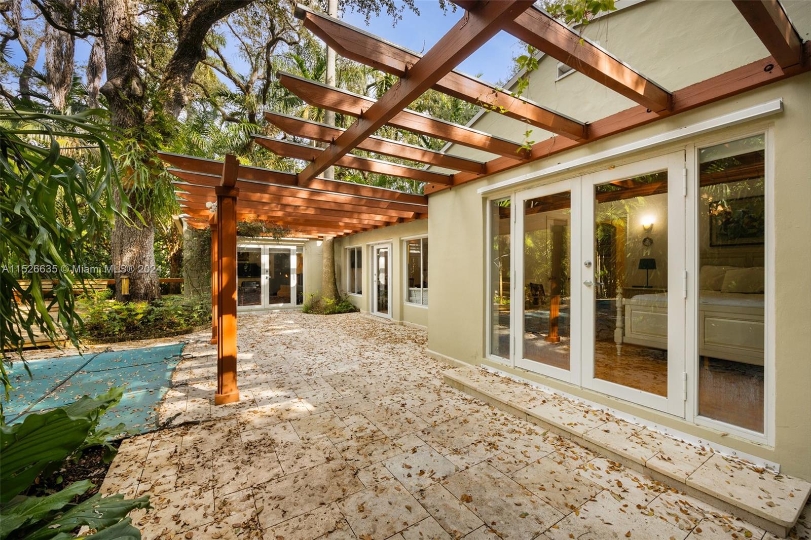 3020 Seminole St, Coconut Grove, FL, 33133 United States, 3 Bedrooms Bedrooms, ,2 BathroomsBathrooms,Residential,For Sale,Seminole St,A11526635