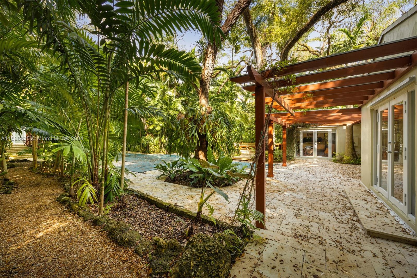 3020 Seminole St, Coconut Grove, FL, 33133 United States, 3 Bedrooms Bedrooms, ,2 BathroomsBathrooms,Residential,For Sale,Seminole St,A11526635