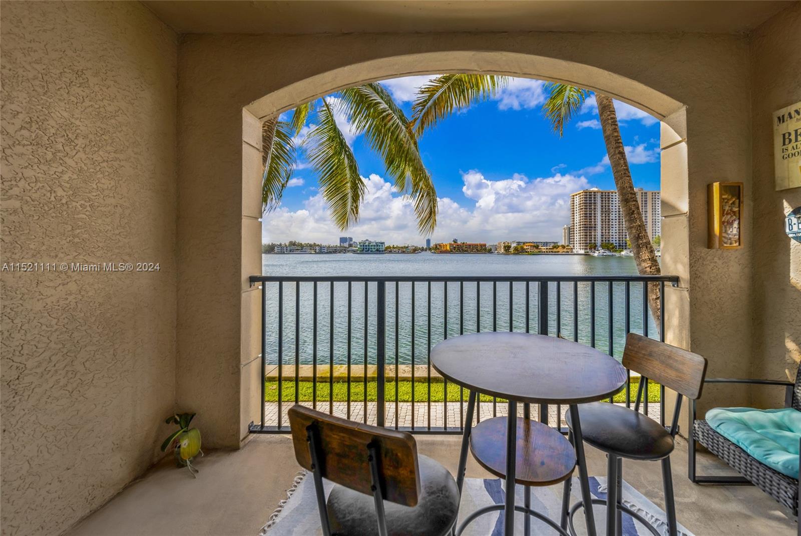 17100 Bay Rd, Sunny Isles Beach, FL, 33160 United States, 2 Bedrooms Bedrooms, ,2 BathroomsBathrooms,Residential,For Sale,Bay Rd,A11521111