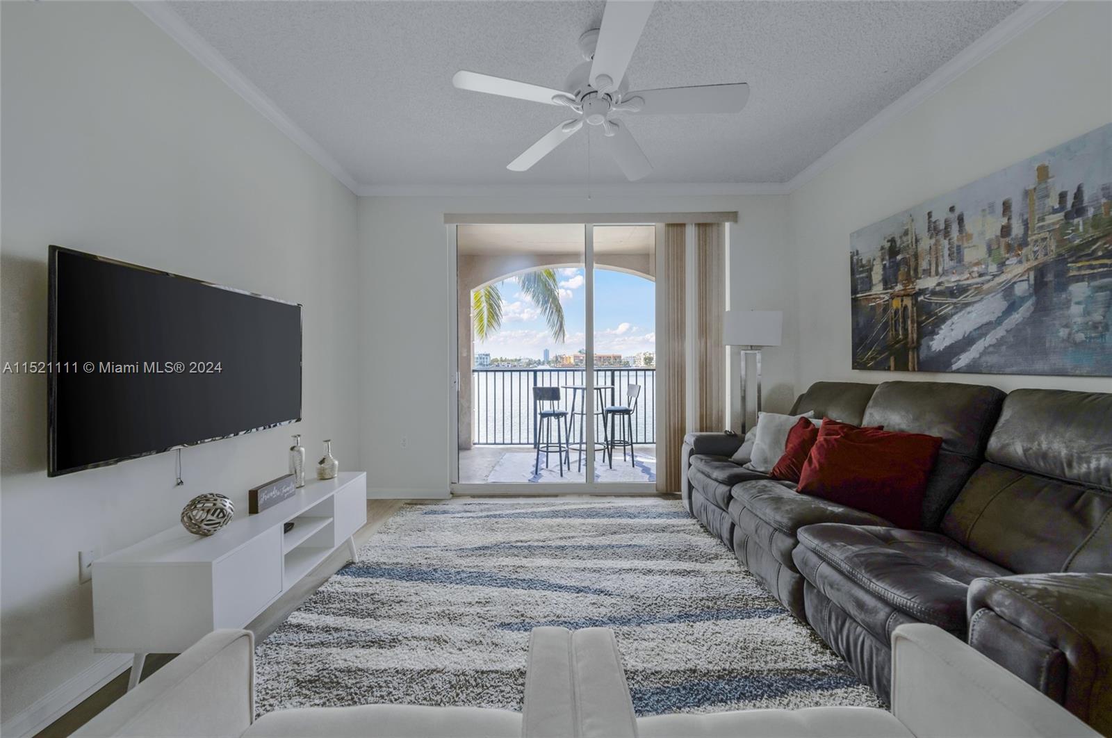 17100 Bay Rd, Sunny Isles Beach, FL, 33160 United States, 2 Bedrooms Bedrooms, ,2 BathroomsBathrooms,Residential,For Sale,Bay Rd,A11521111