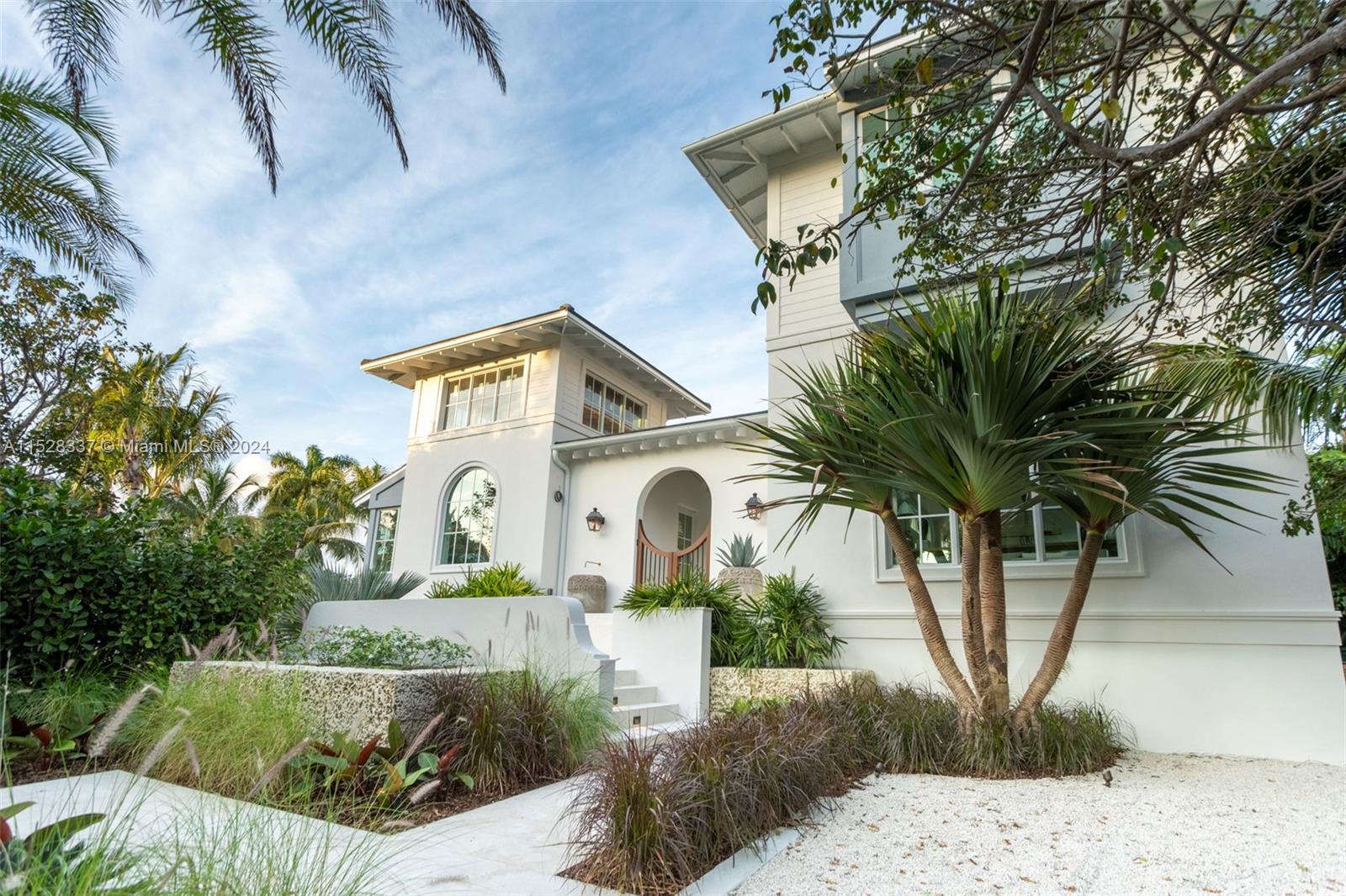 Key Biscayne, FL, 33149 United States, 6 Bedrooms Bedrooms, ,6 BathroomsBathrooms,Residential,For Sale,A11528337