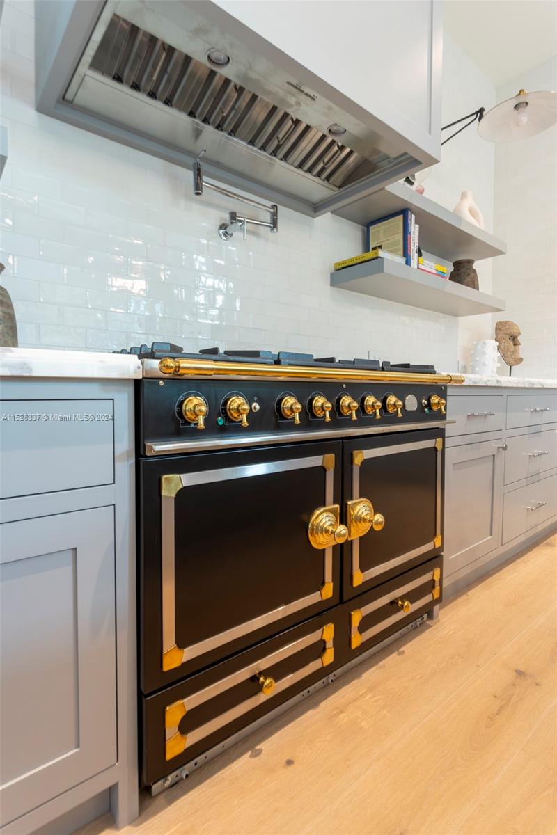 Key Biscayne, FL, 33149 United States, 6 Bedrooms Bedrooms, ,6 BathroomsBathrooms,Residential,For Sale,A11528337