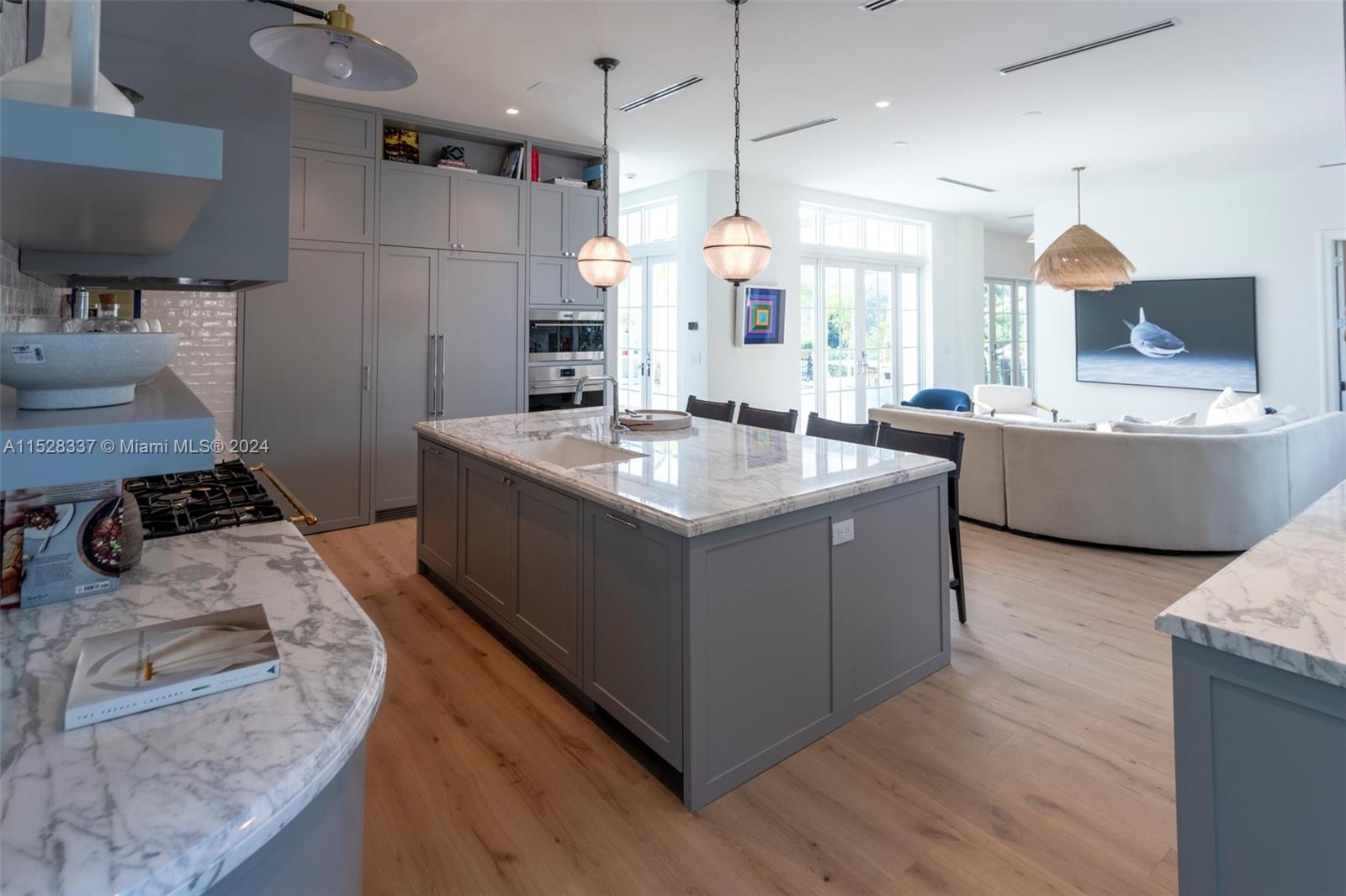 Key Biscayne, FL, 33149 United States, 6 Bedrooms Bedrooms, ,6 BathroomsBathrooms,Residential,For Sale,A11528337