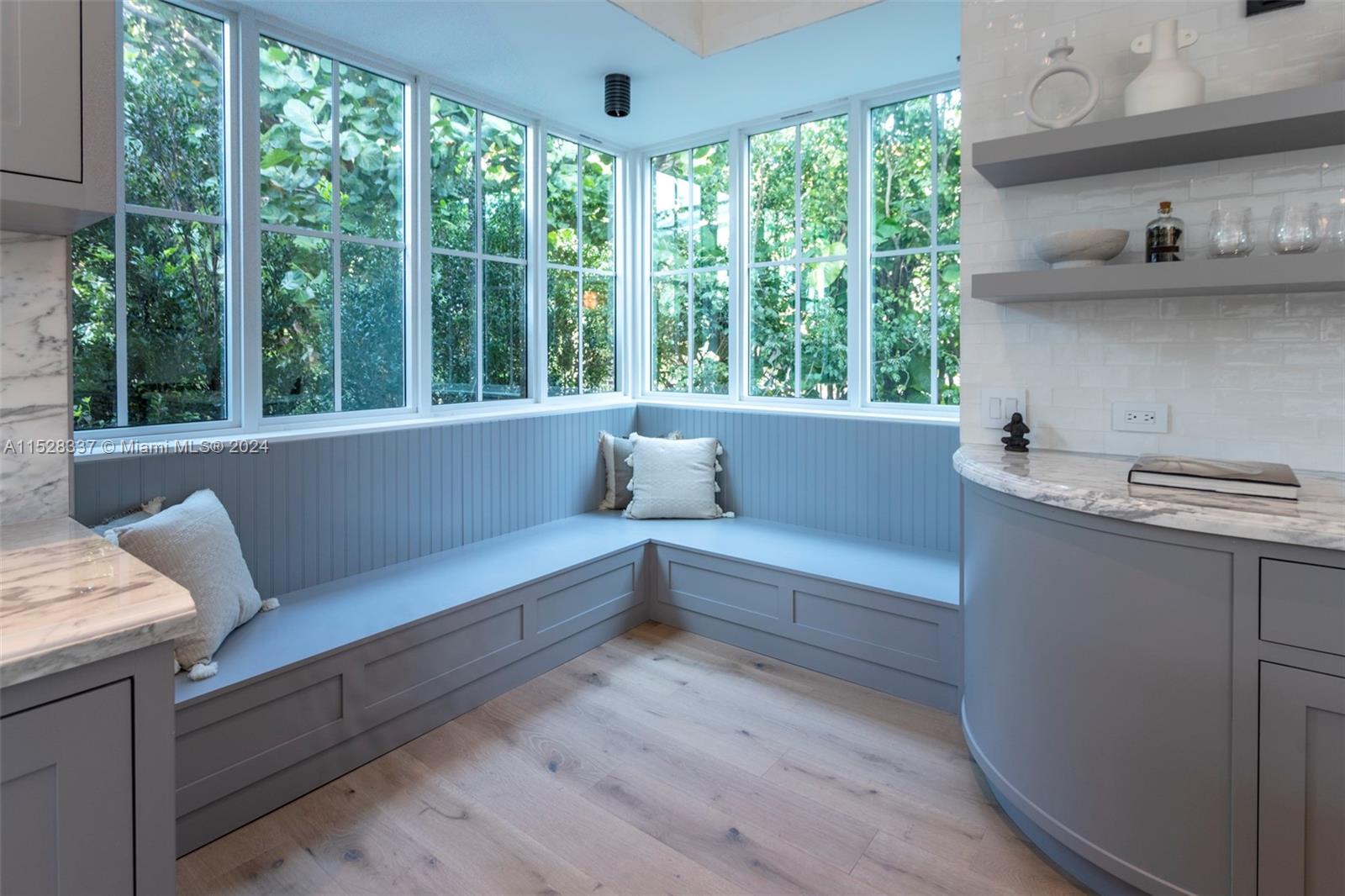 Key Biscayne, FL, 33149 United States, 6 Bedrooms Bedrooms, ,6 BathroomsBathrooms,Residential,For Sale,A11528337