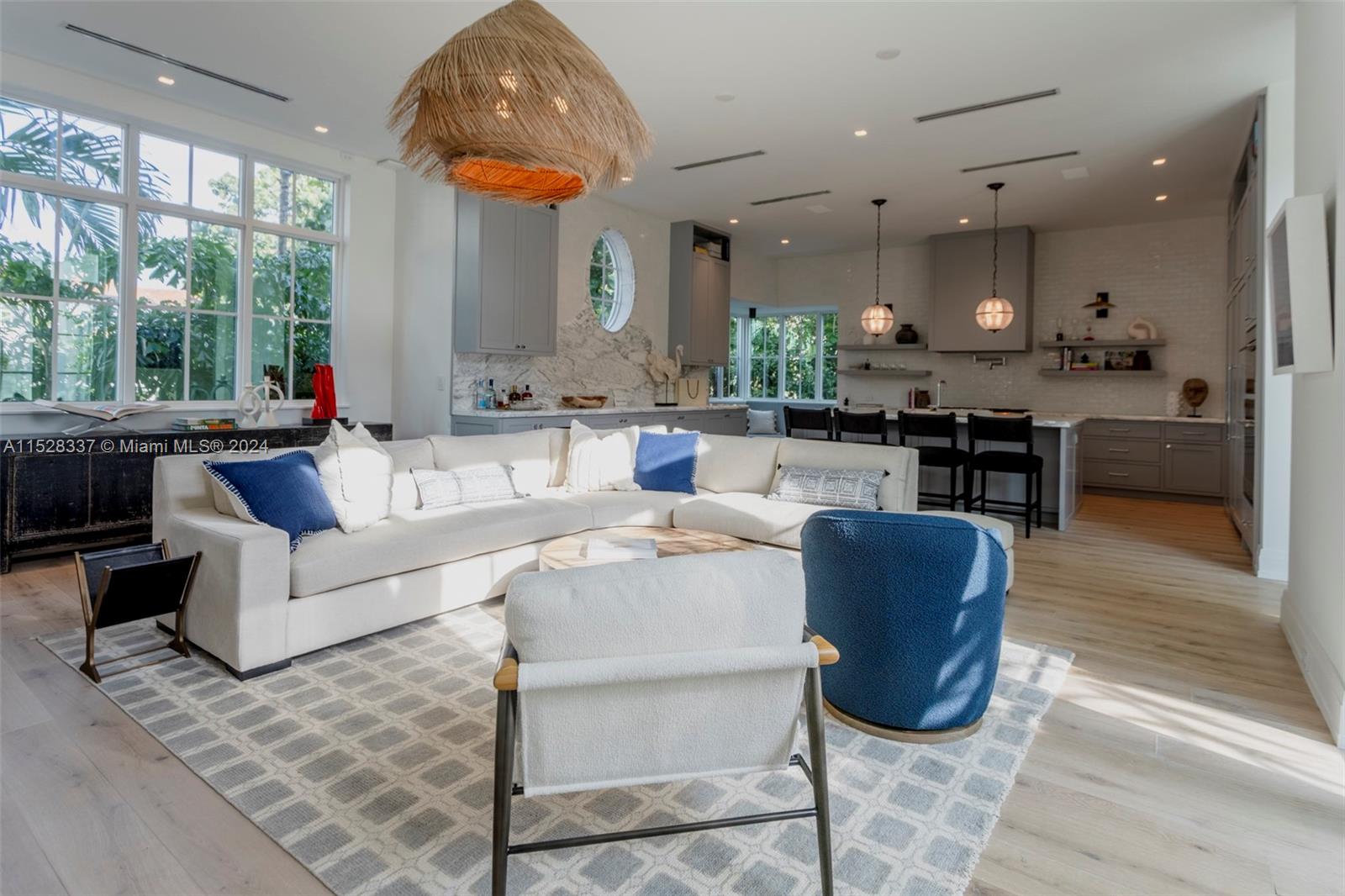 Key Biscayne, FL, 33149 United States, 6 Bedrooms Bedrooms, ,6 BathroomsBathrooms,Residential,For Sale,A11528337