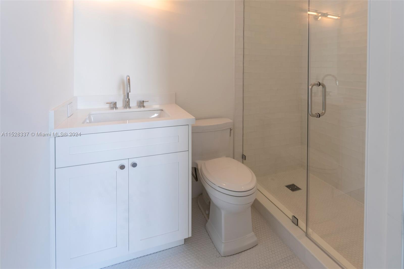 Key Biscayne, FL, 33149 United States, 6 Bedrooms Bedrooms, ,6 BathroomsBathrooms,Residential,For Sale,A11528337